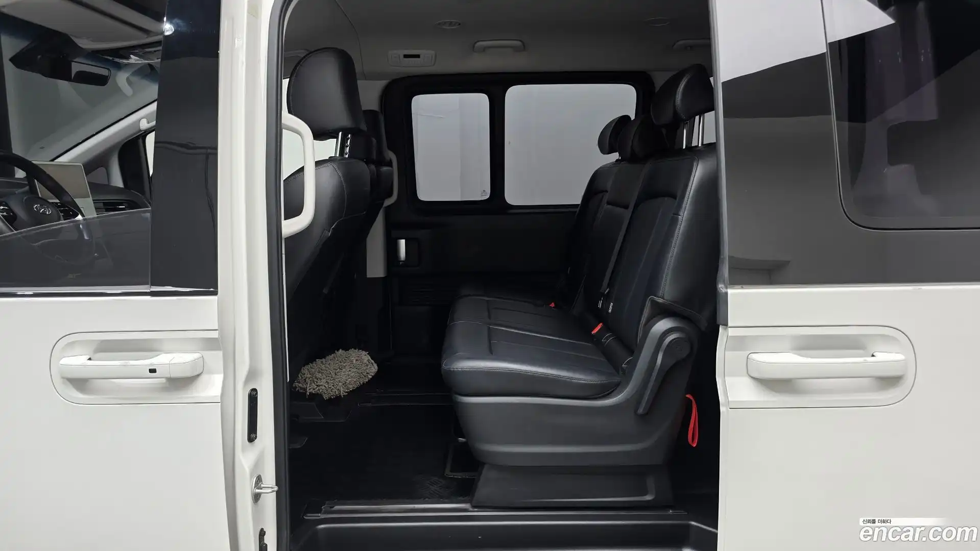Staria Hyundai 2022.6-OPTION-016