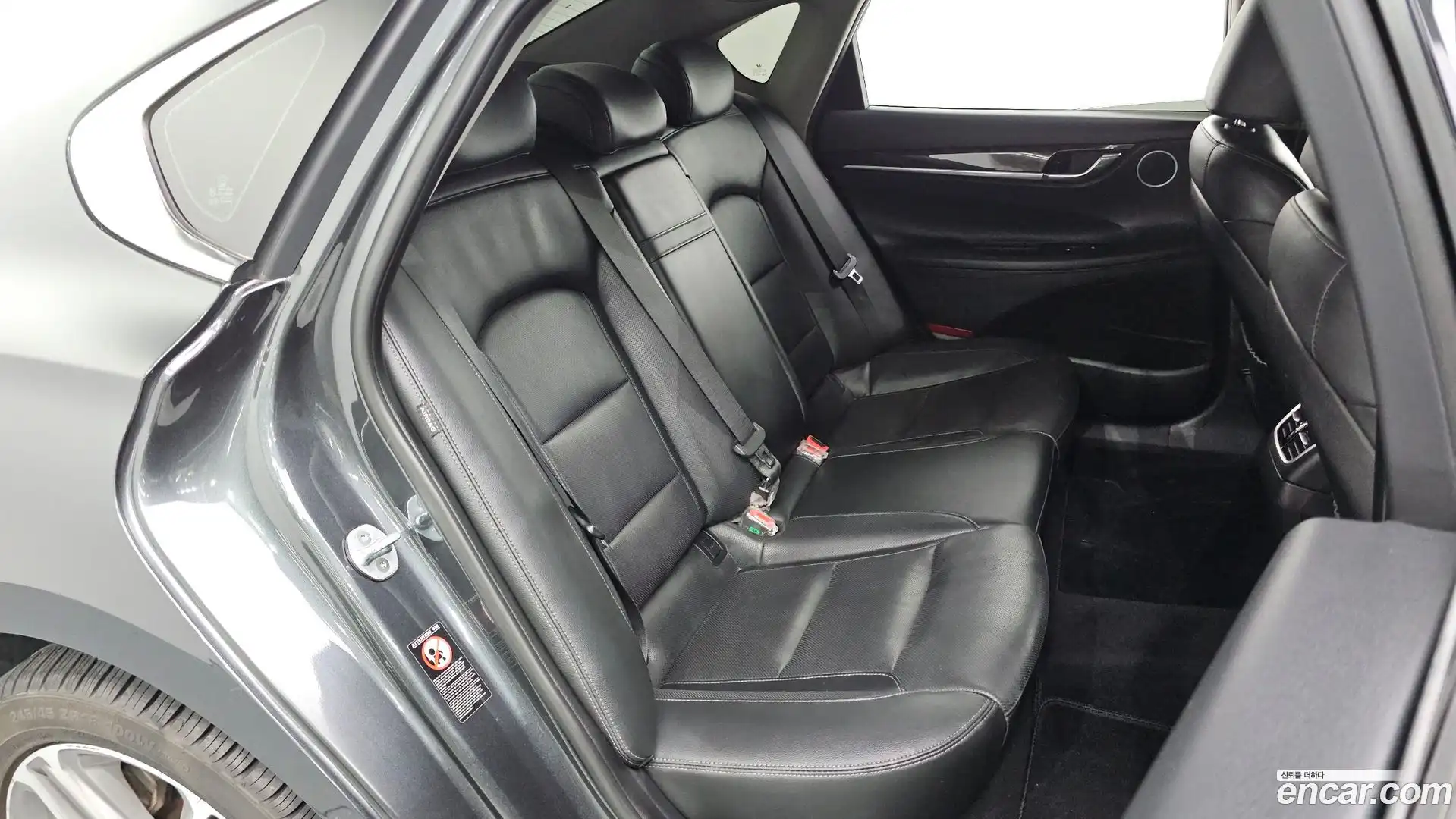 Grandeur Hyundai 2019.2-OPTION-015