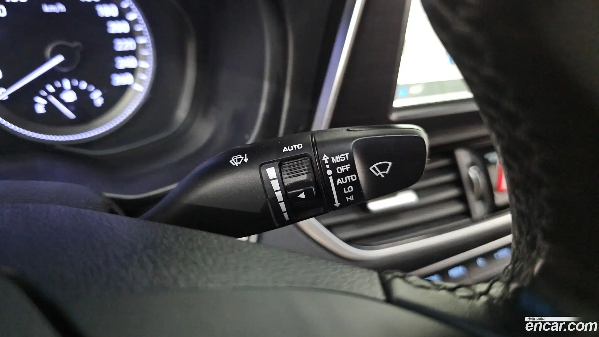 Grandeur Hyundai 2019.2-OPTION-041