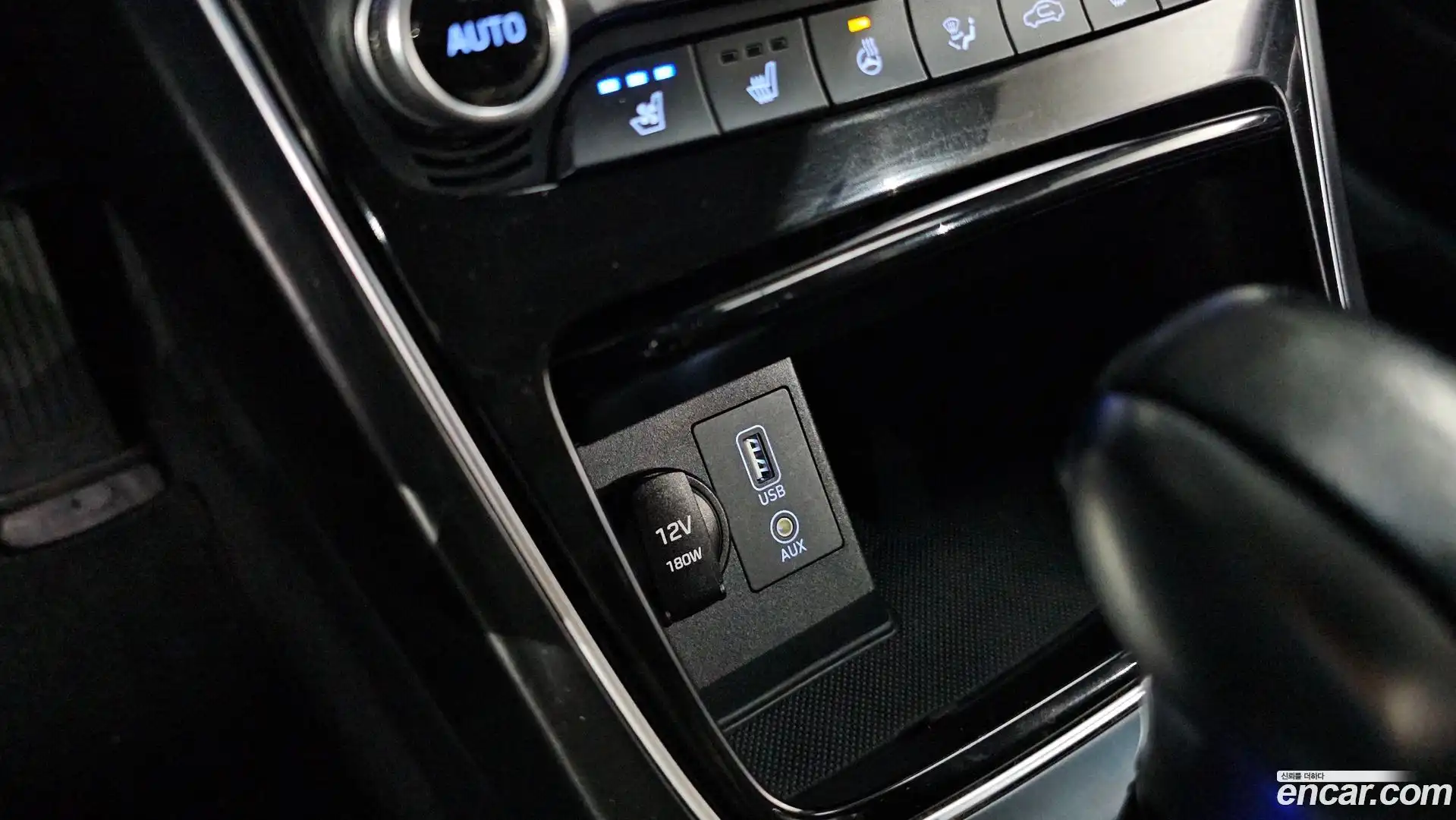 Grandeur Hyundai 2019.2-OPTION-044
