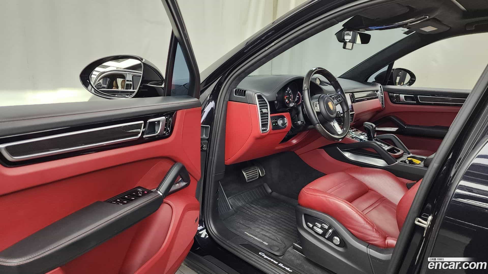 Cayenne Porsche 2020.8-INNER-010