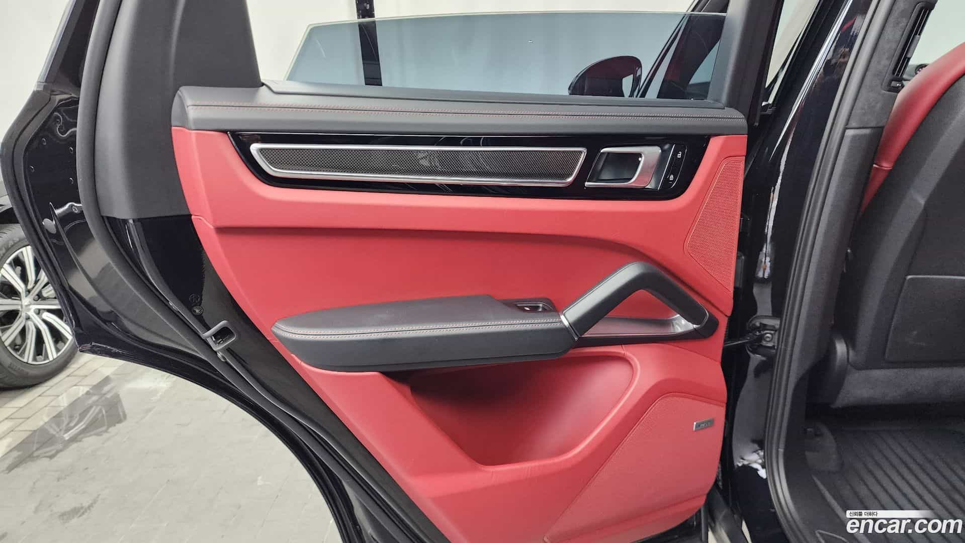 Cayenne Porsche 2020.8-INNER-035