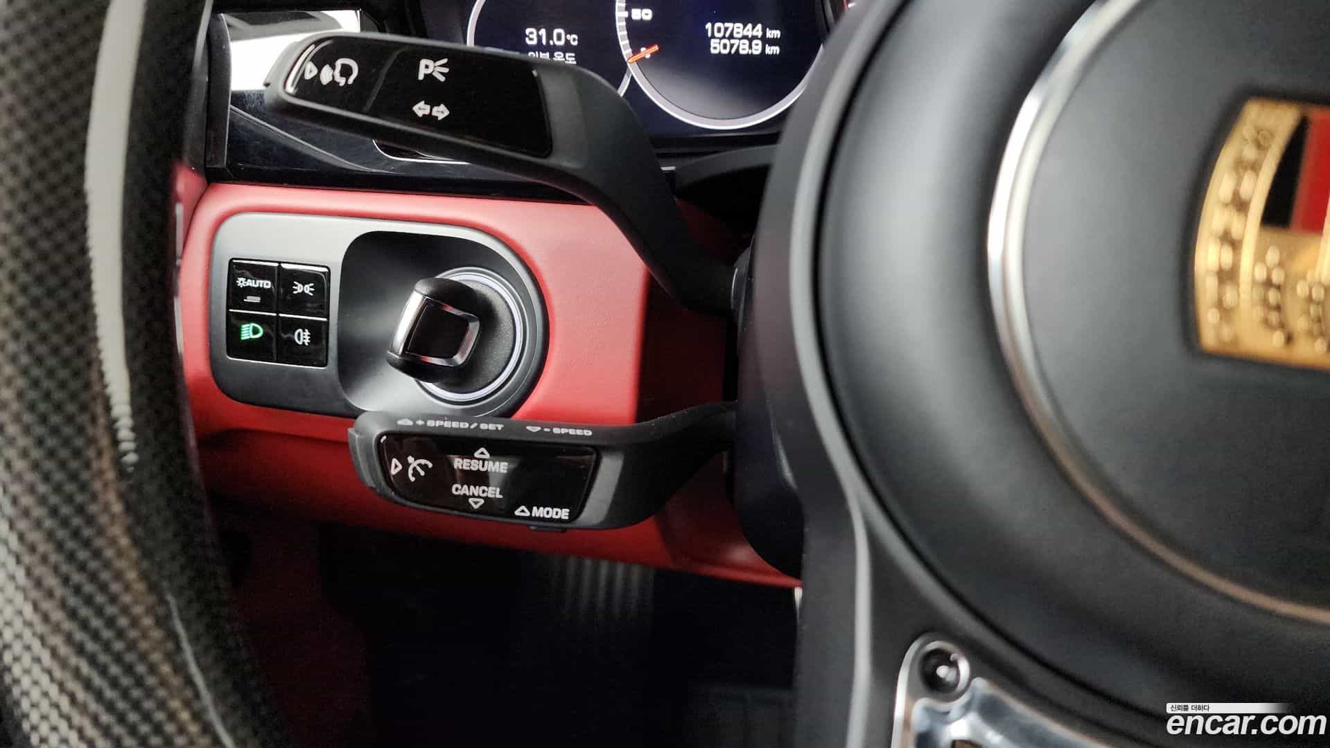 Cayenne Porsche 2020.8-OPTION-042