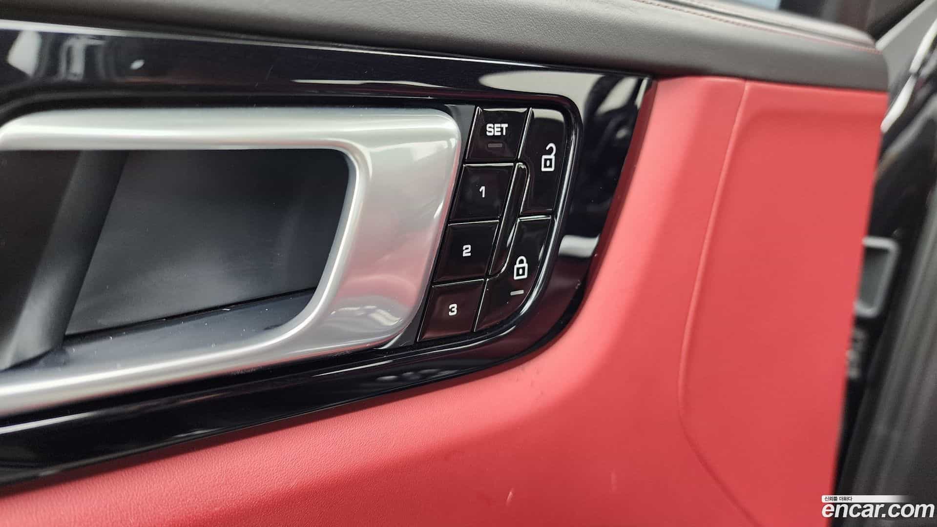 Cayenne Porsche 2020.8-OPTION-044