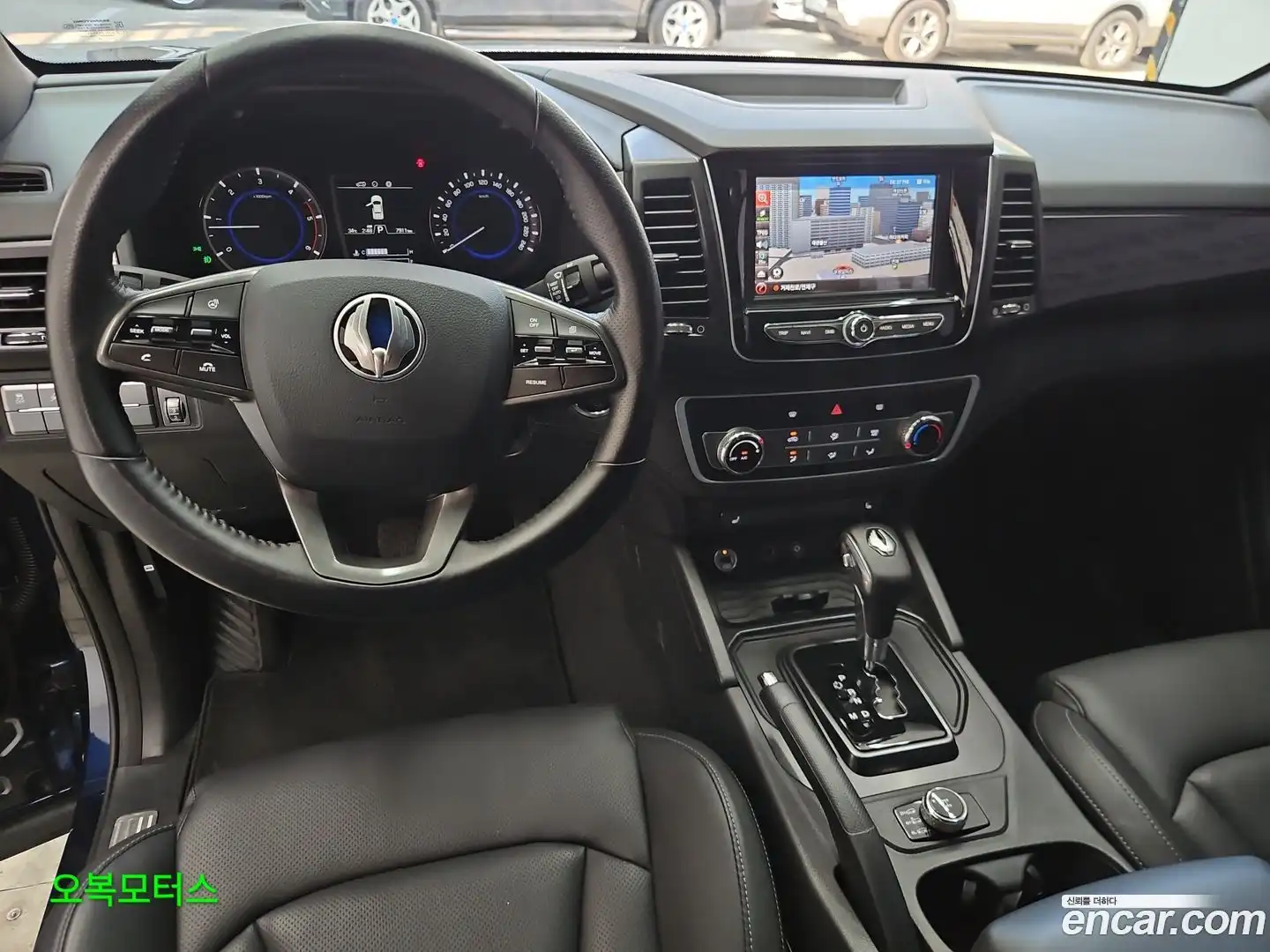 Rexton KG Mobility 2020.10-INNER-009
