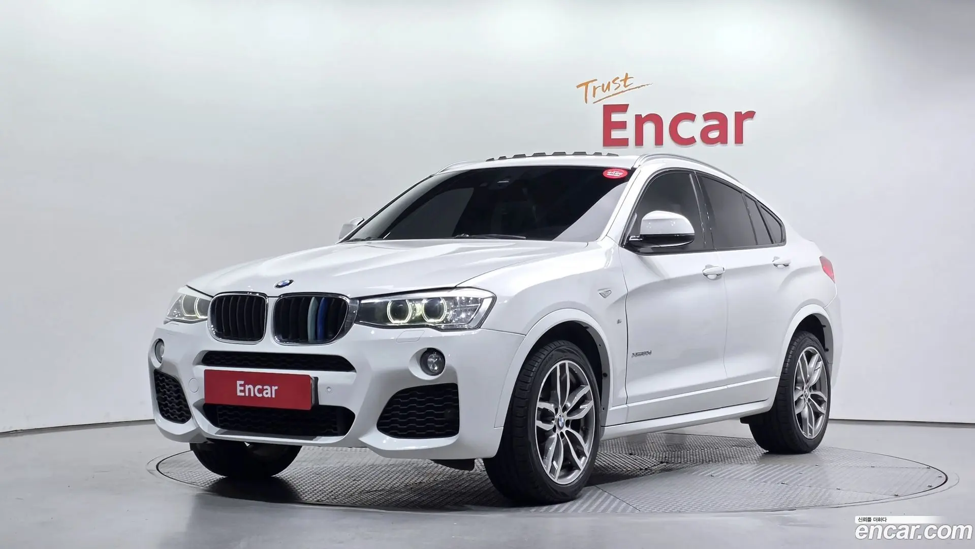 Main__Slider__Photo:X4 BMW 2014.8-0
