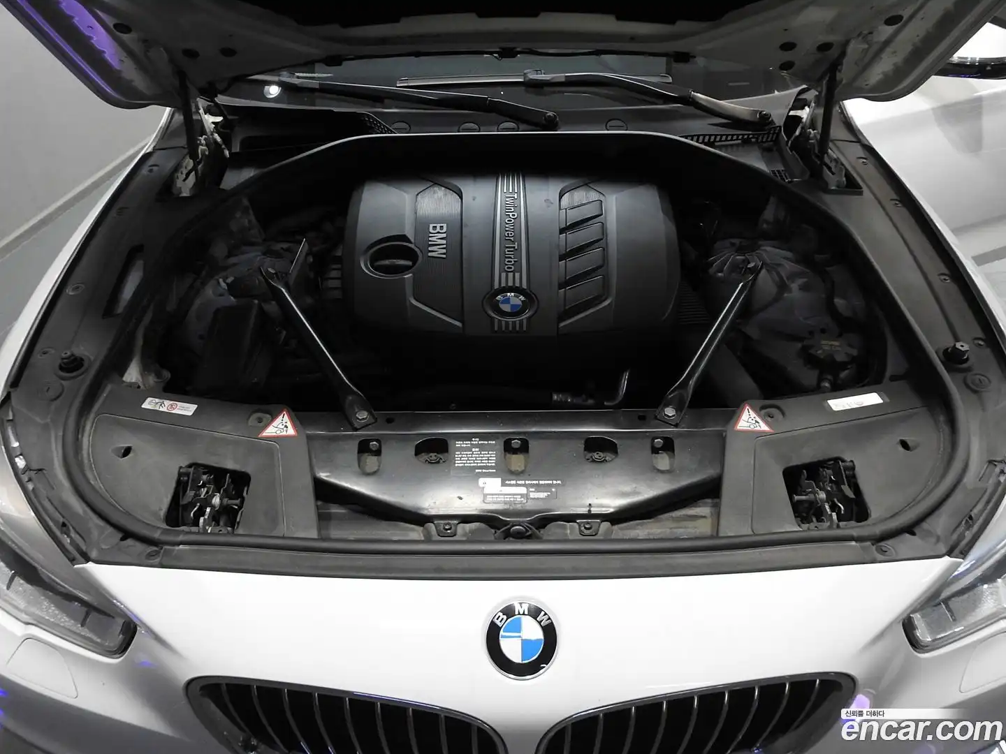 Gran Turismo BMW 2016.2-OUTER-006