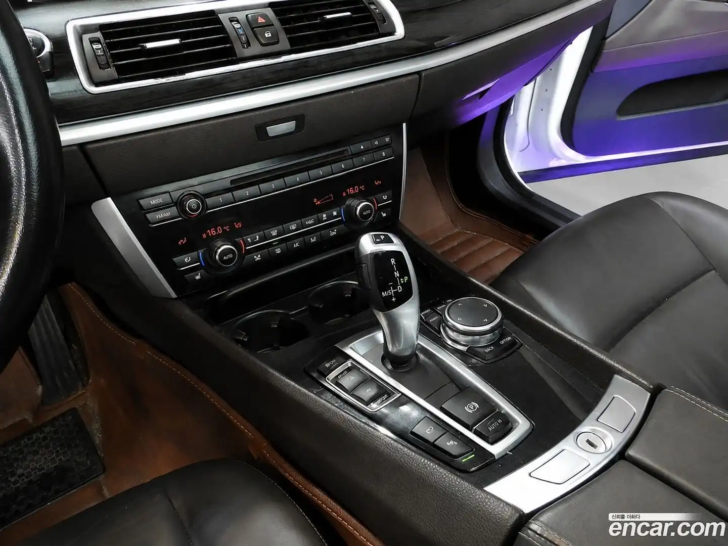 Gran Turismo BMW 2016.2-INNER-009