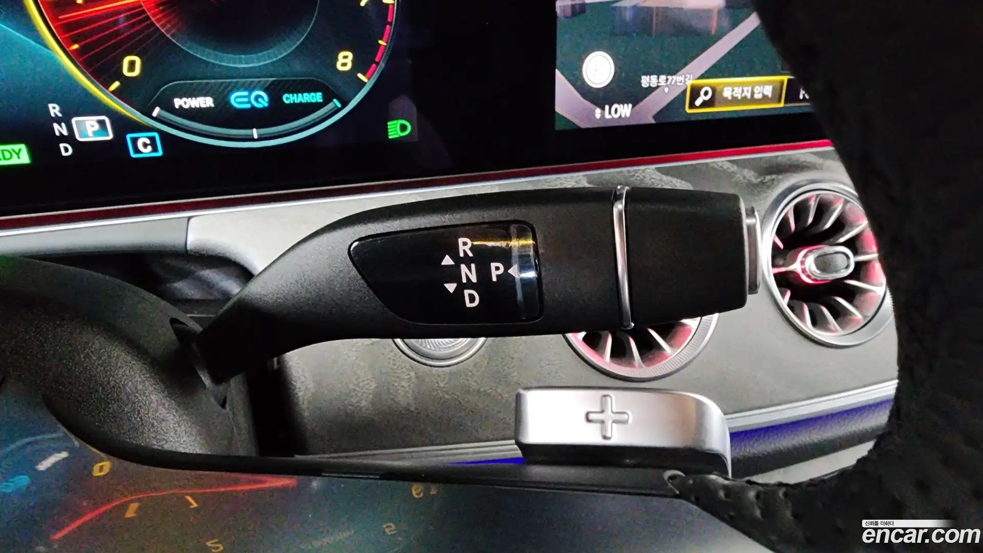 CLS-Class Mercedes-Benz 2022.10-INNER-009