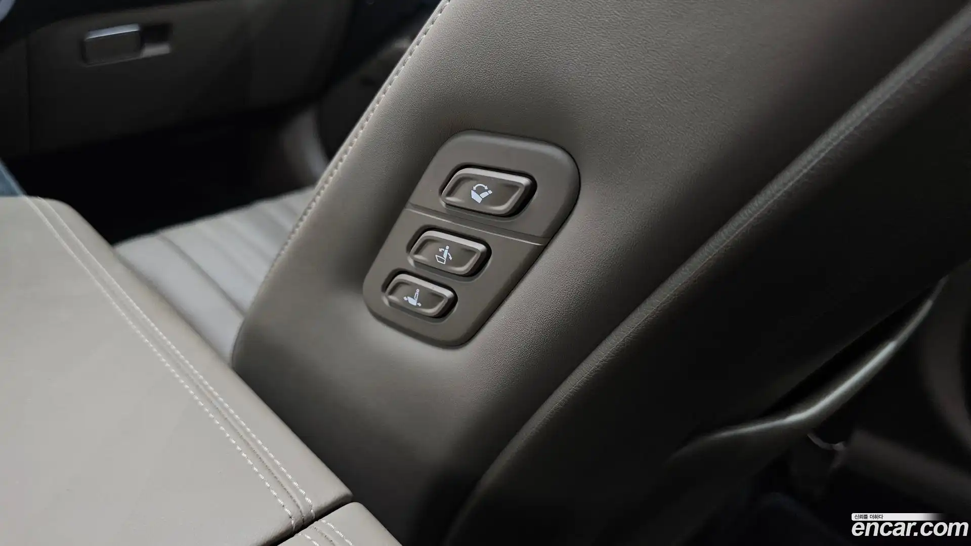 K8 Kia 2022.9-OPTION-040