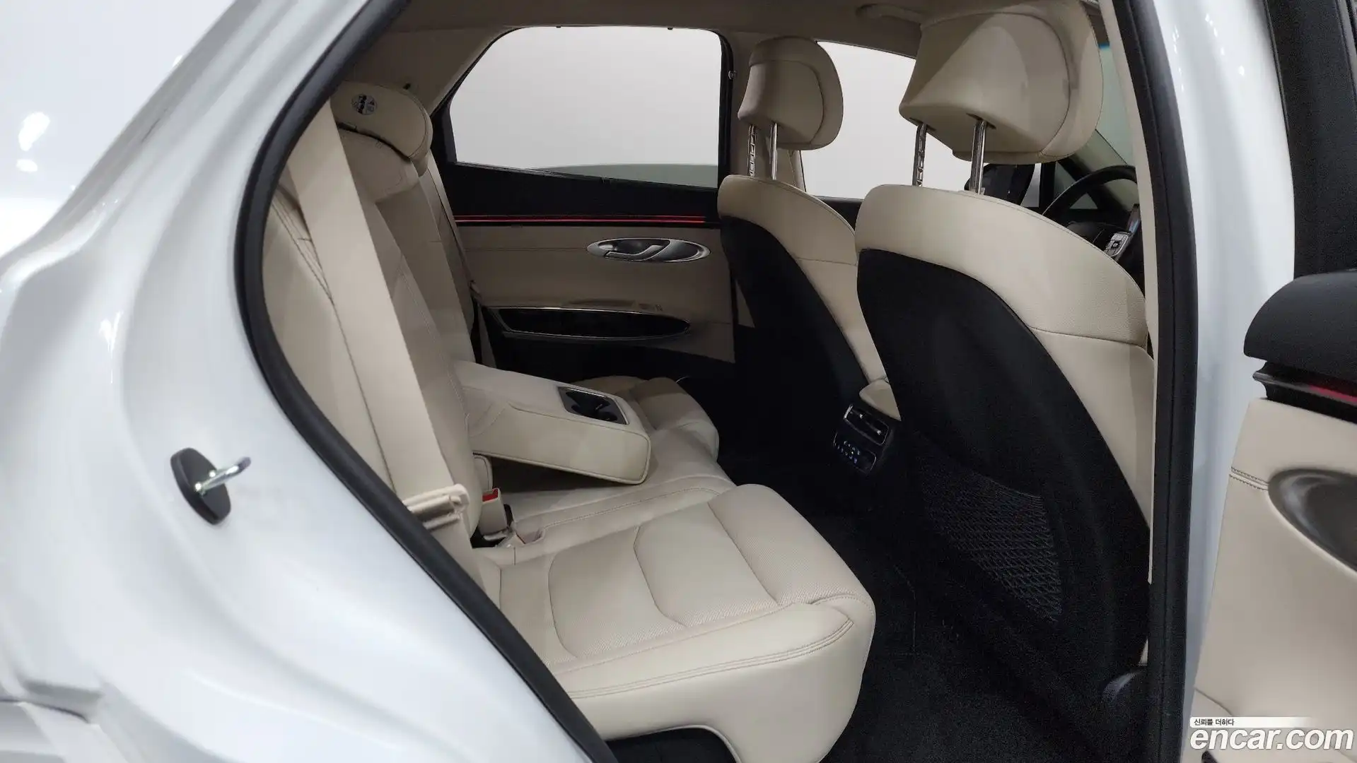 GV70 Genesis 2024.6-OPTION-024