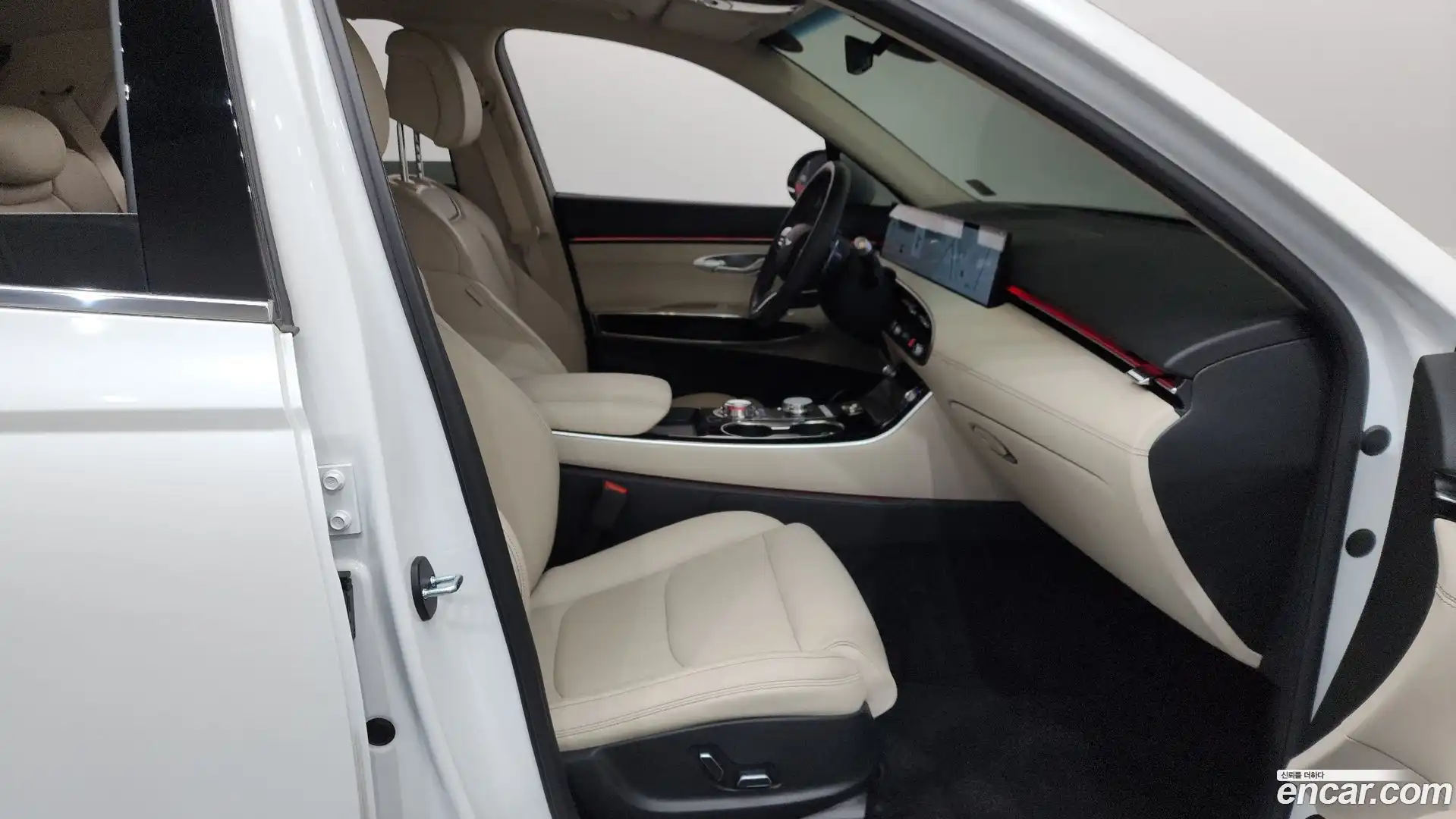 GV70 Genesis 2024.6-INNER-036