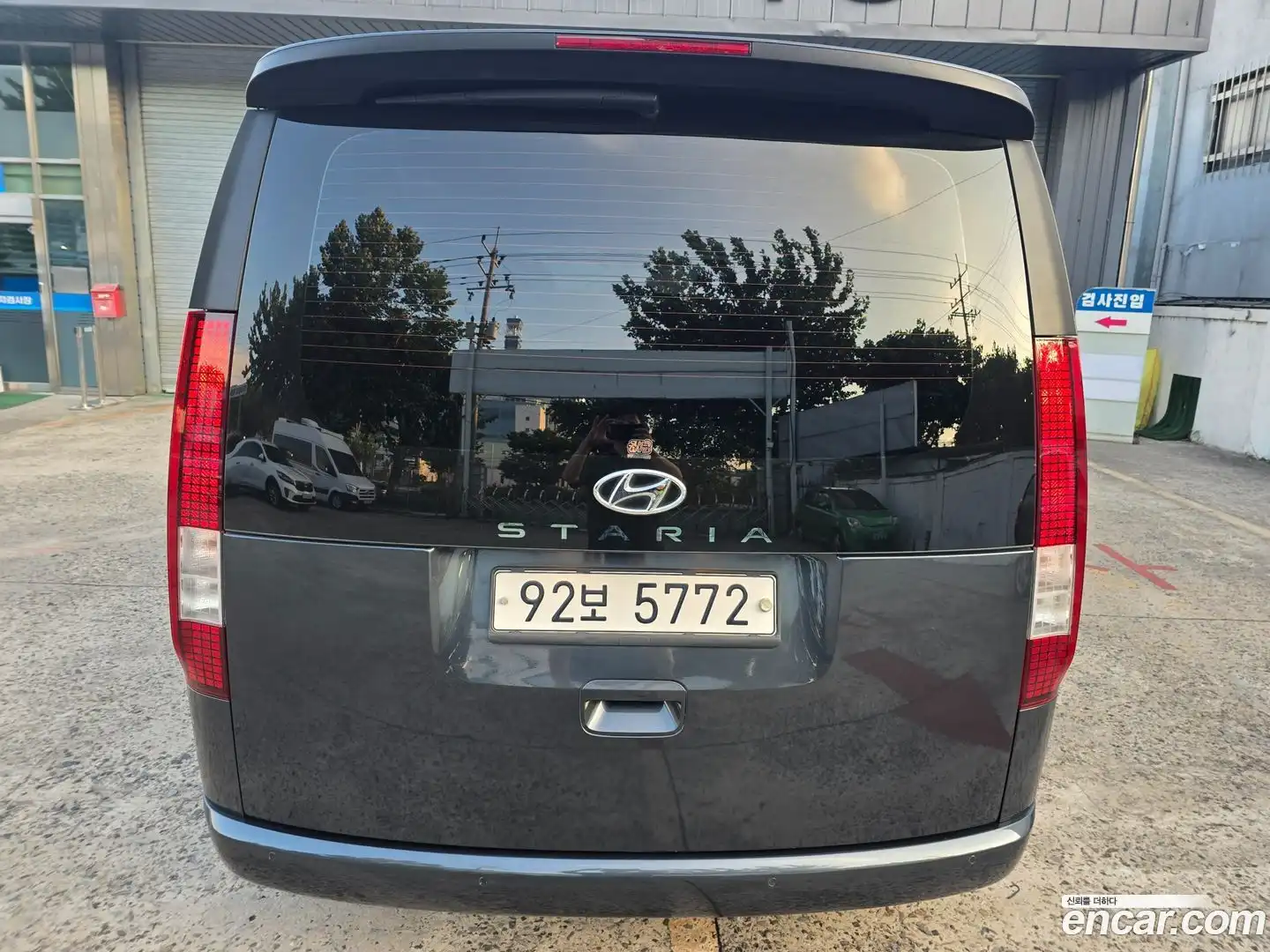 Staria Hyundai 2021.6-OUTER-006