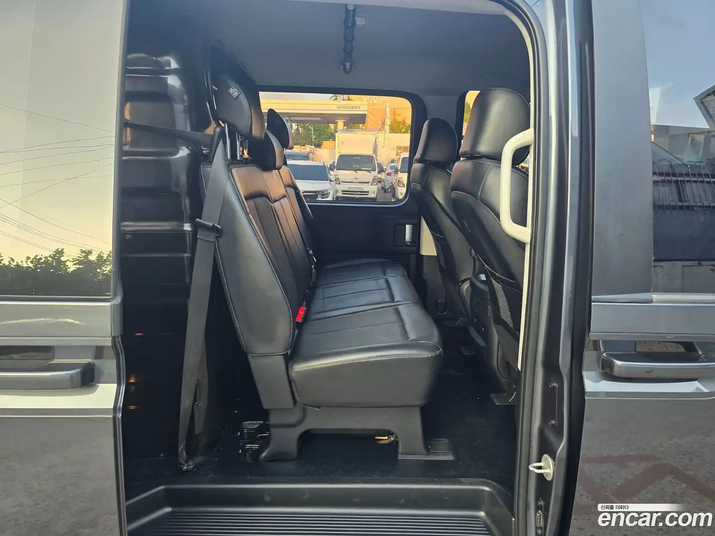 Staria Hyundai 2021.6-OPTION-019