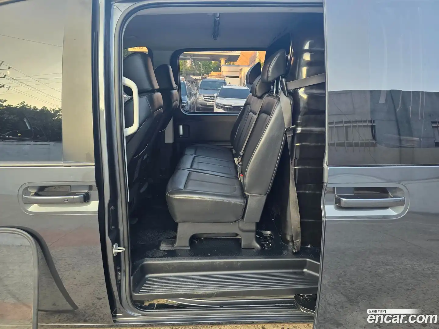 Staria Hyundai 2021.6-OPTION-023