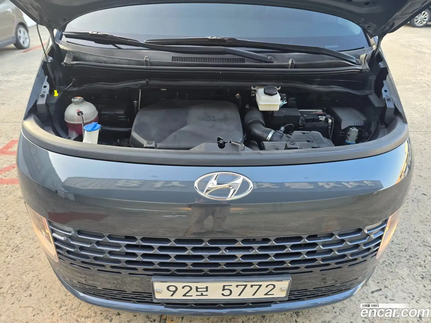 Staria Hyundai 2021.6-OPTION-024