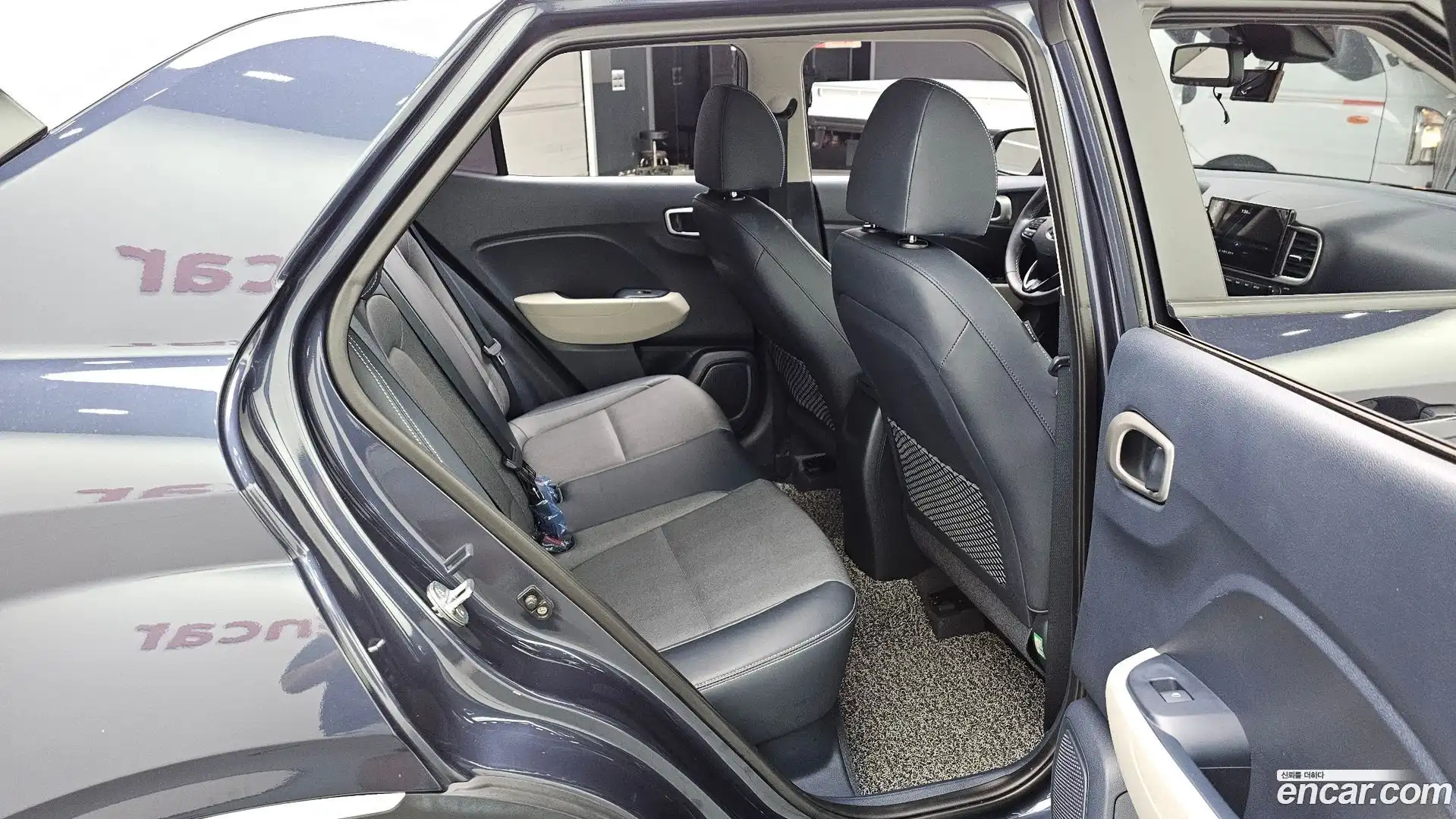 Venue Hyundai 2019.10-OPTION-016