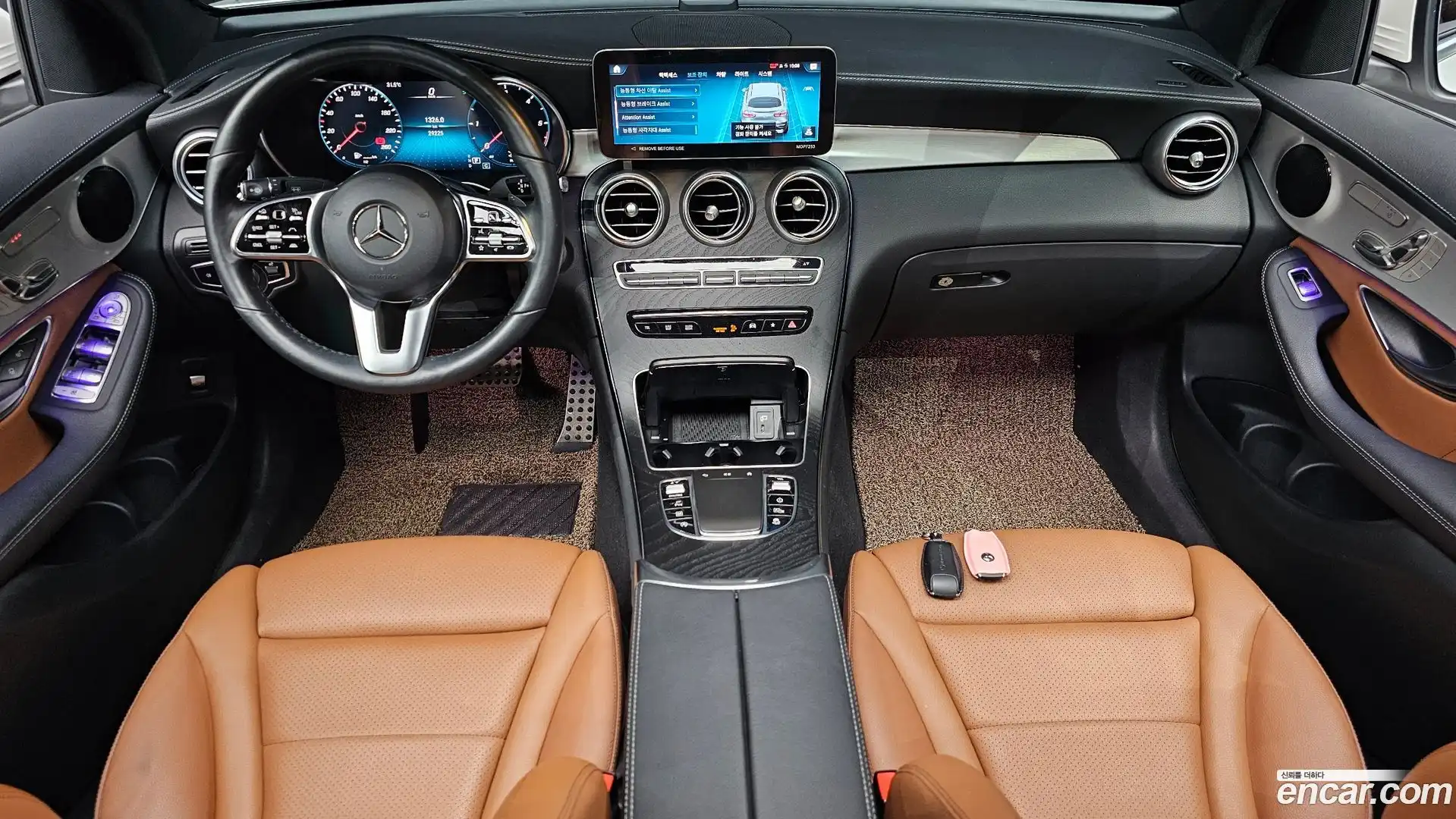 GLC-Class Mercedes-Benz 2023.3-INNER-007