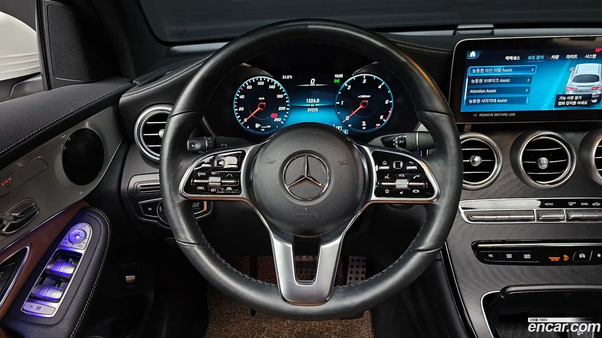 GLC-Class Mercedes-Benz 2023.3-OPTION-017