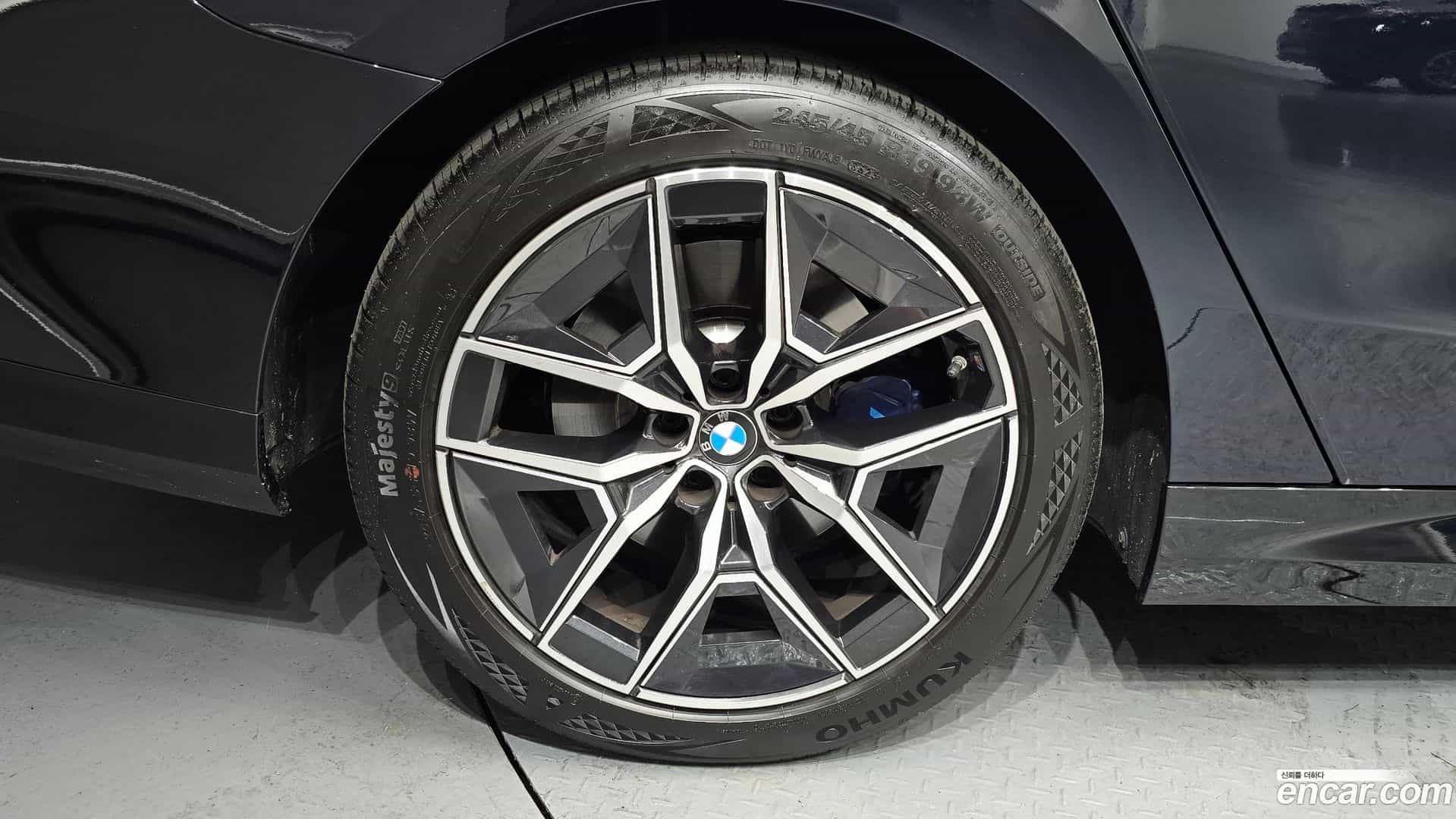 5-Series BMW 2025.6-OUTER-005