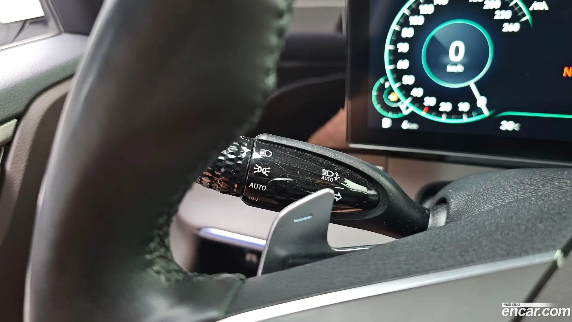 Grandeur Hyundai 2020.5-OPTION-042
