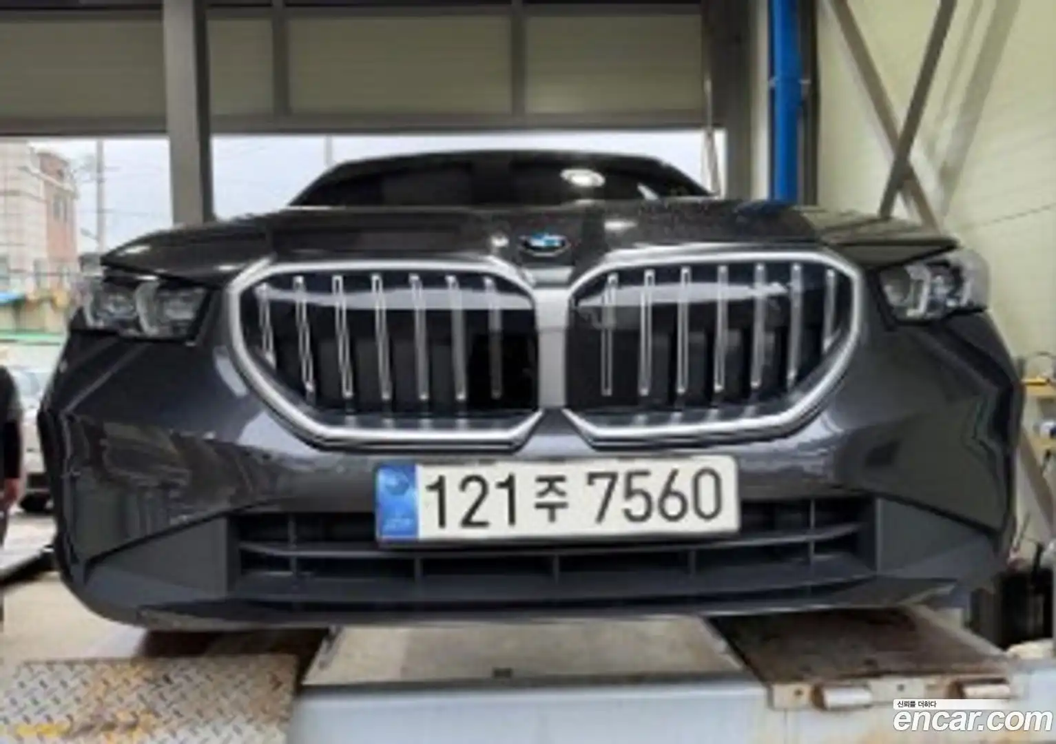 5-Series BMW 2024.6-OUTER-001