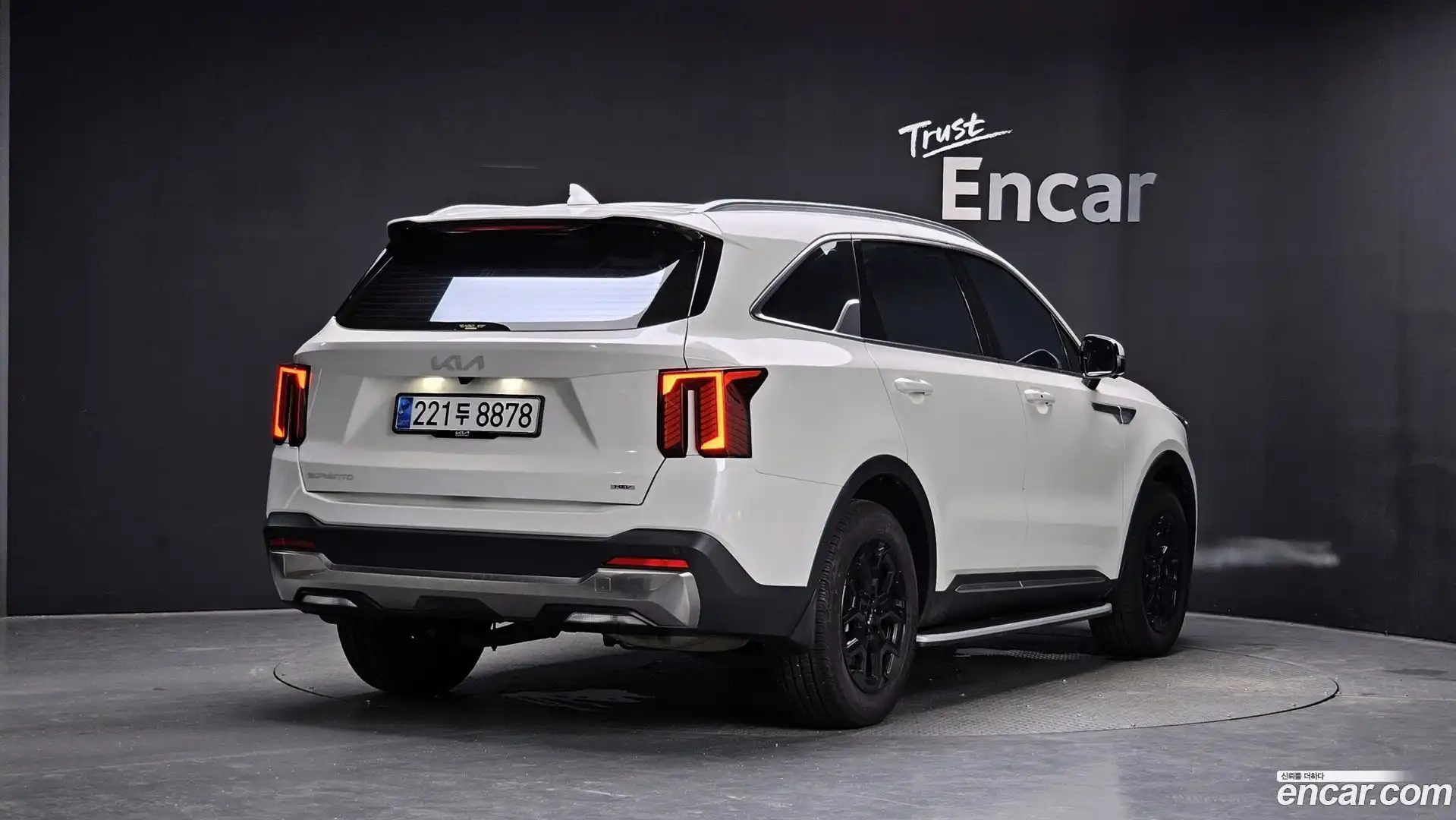 Sorento Kia 2024.0-OUTER-002
