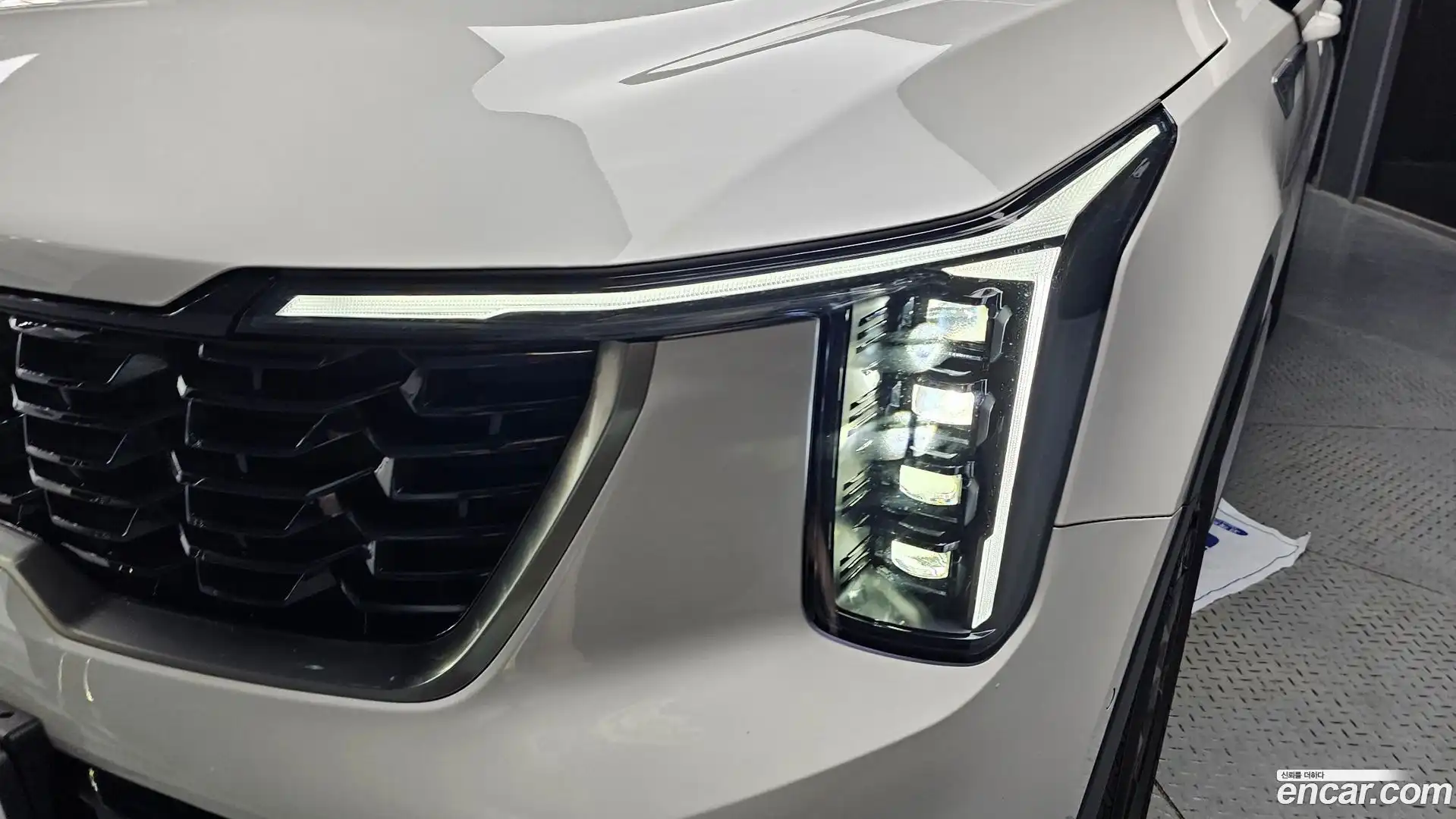 Sorento Kia 2024.0-OUTER-032