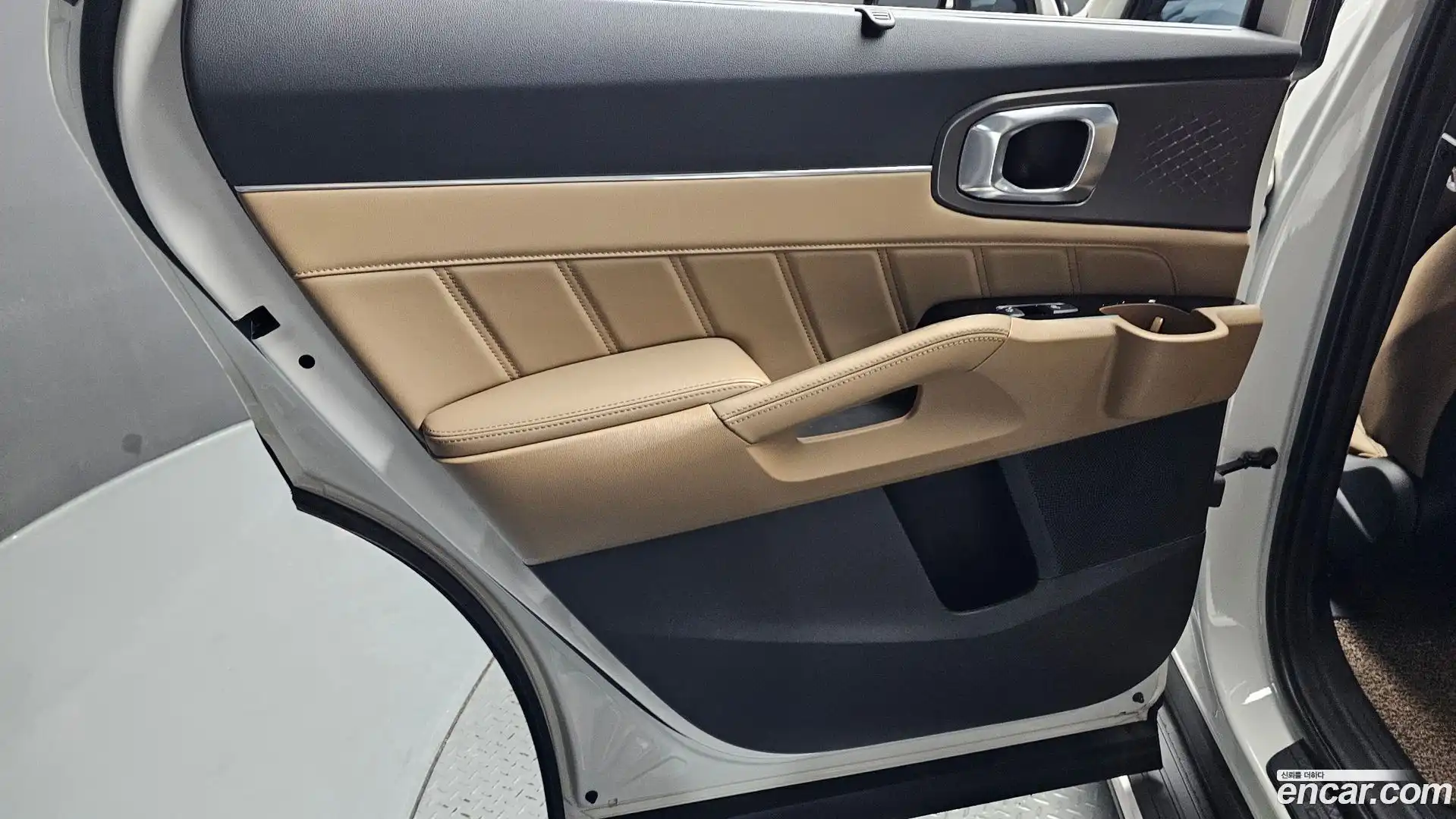 Sorento Kia 2024.0-INNER-035
