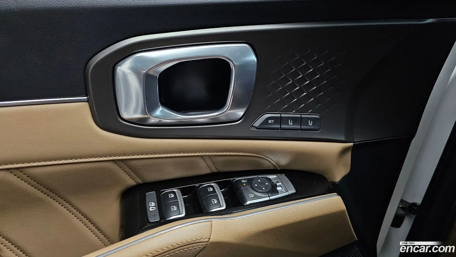 Sorento Kia 2024.0-OPTION-042