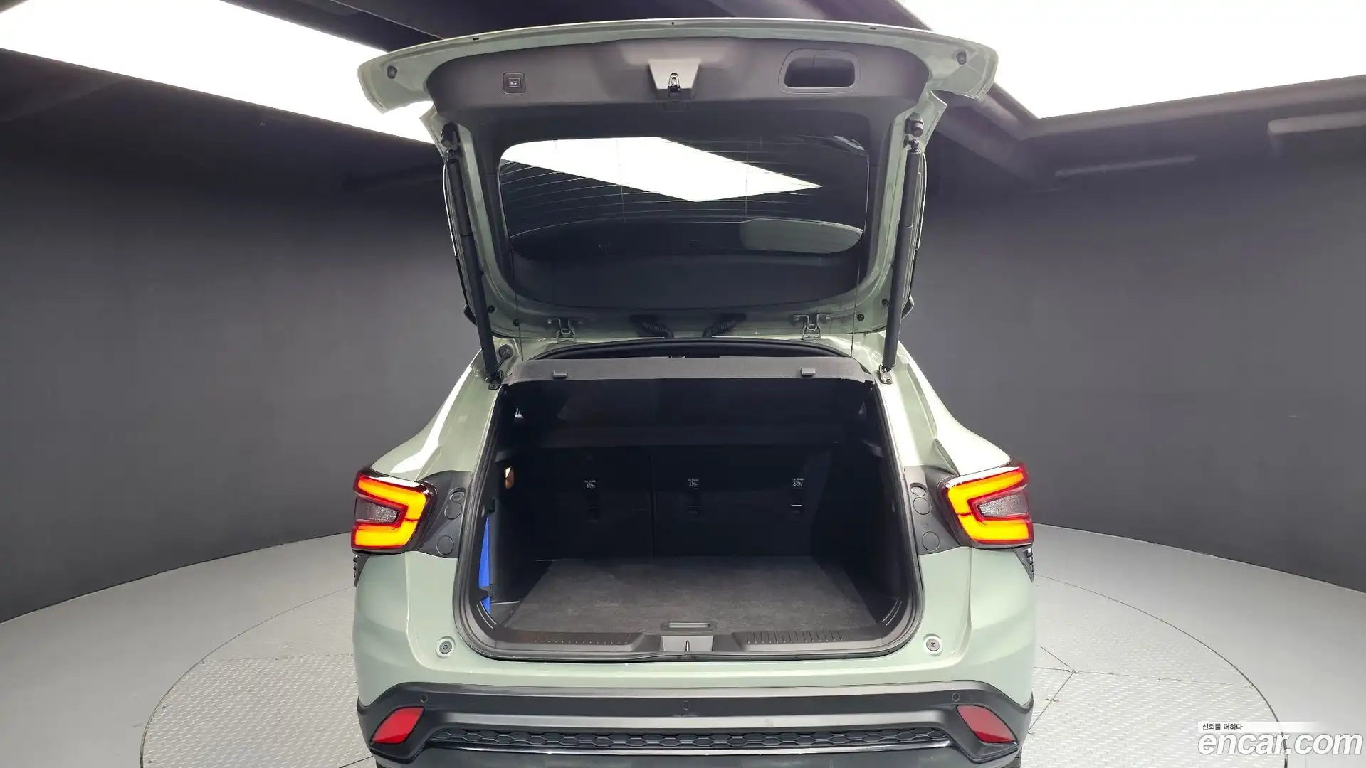 Trax Chevrolet 2023.8-OPTION-024