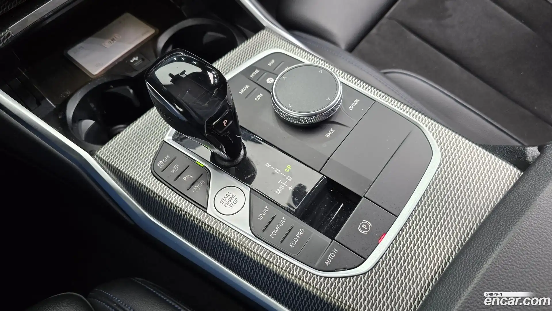 3-Series BMW 2021.6-INNER-009