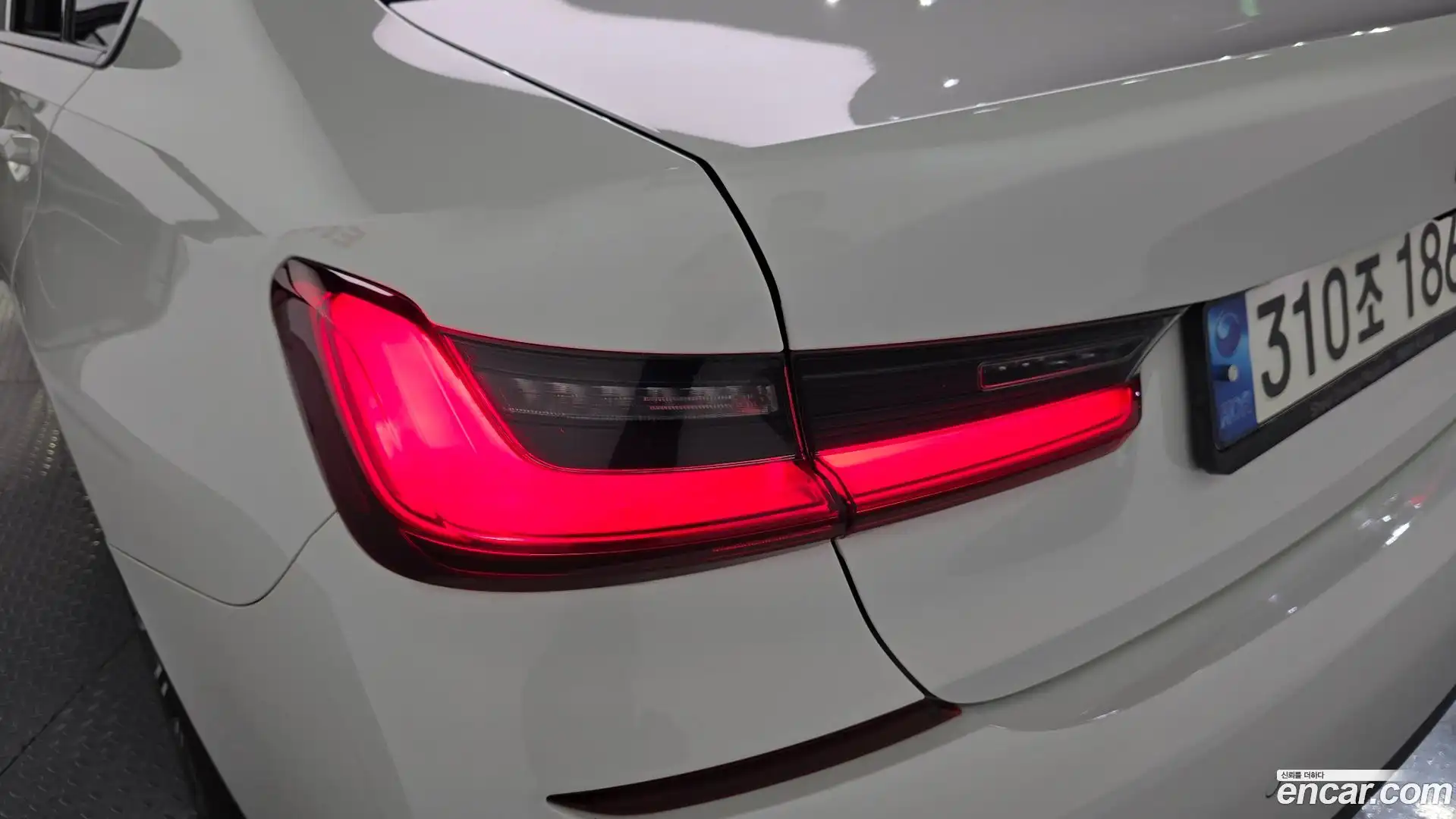 3-Series BMW 2021.6-OUTER-033