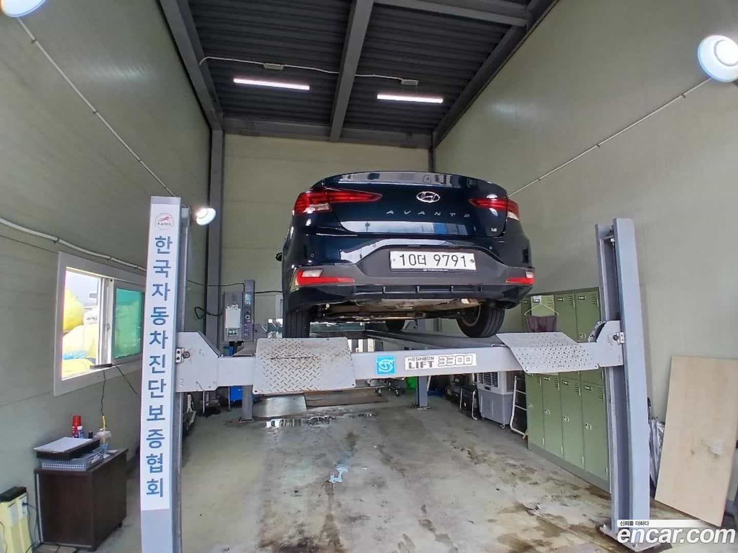 AVANTE Hyundai 2019.7-OUTER-002