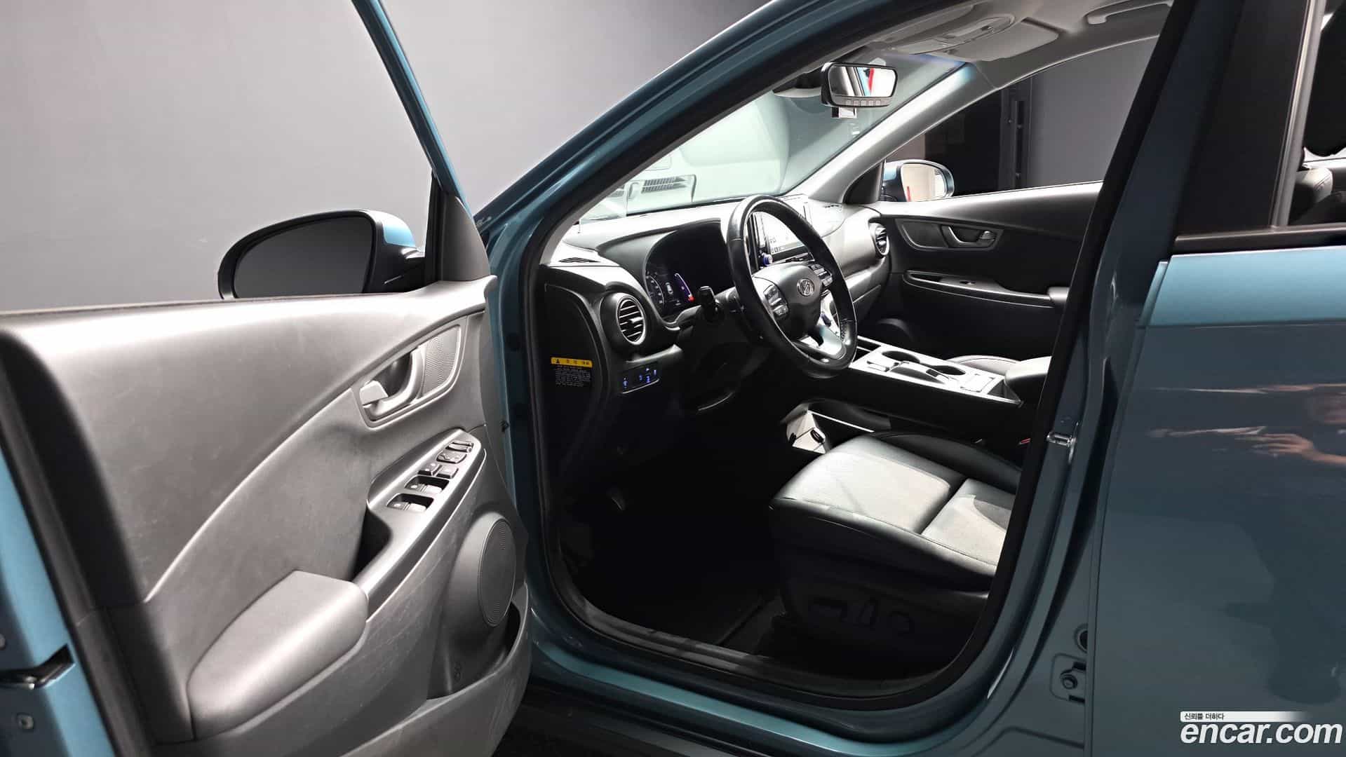Kona Hyundai 2019.10-INNER-010