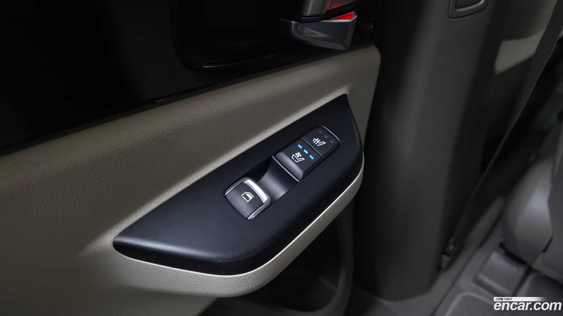 Canival Kia 2022.6-OPTION-023