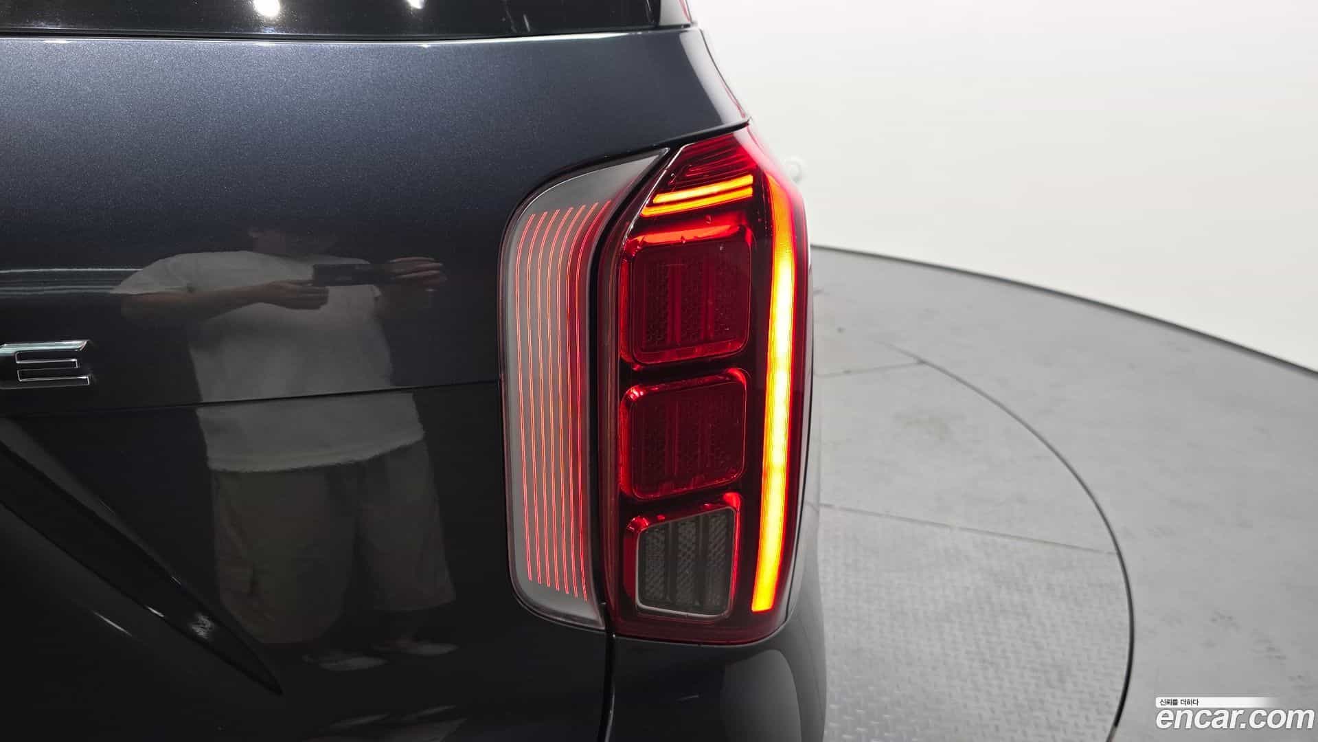 Palisade Hyundai 2023.0-OUTER-033
