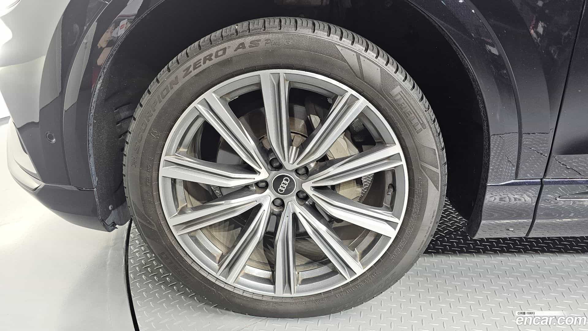 Q8 Audi 2021.2-OUTER-005