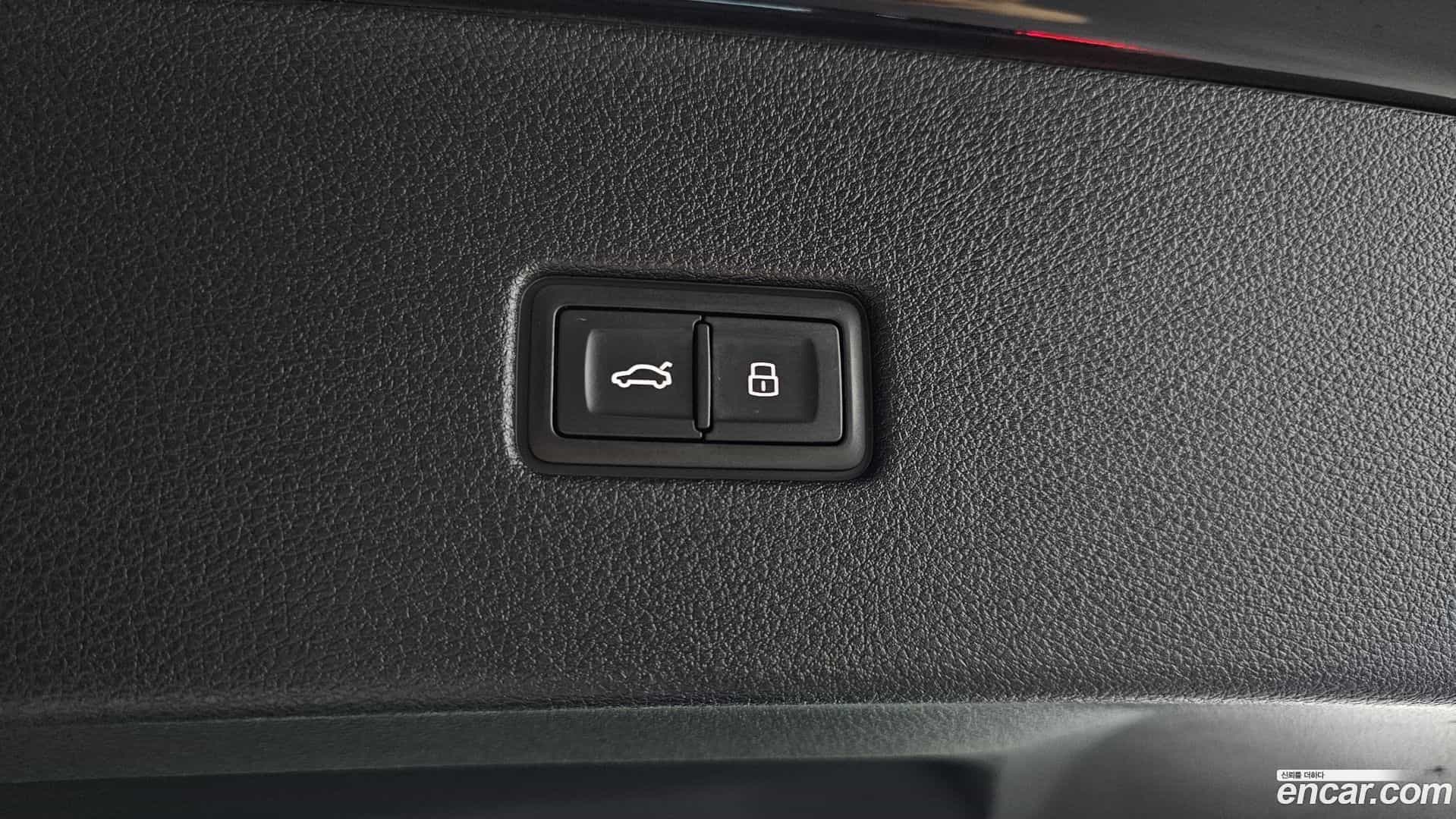 Q8 Audi 2021.2-OPTION-049