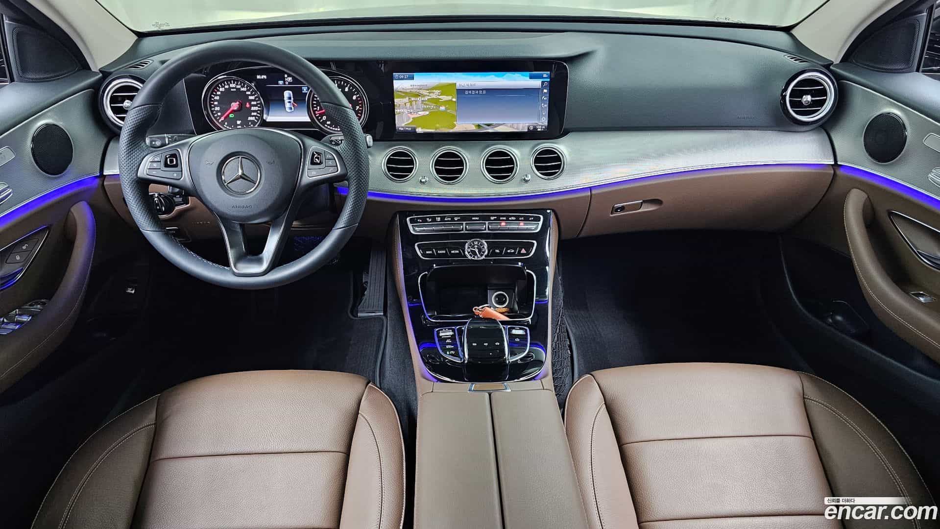 E-Class Mercedes-Benz 2018.3-INNER-007