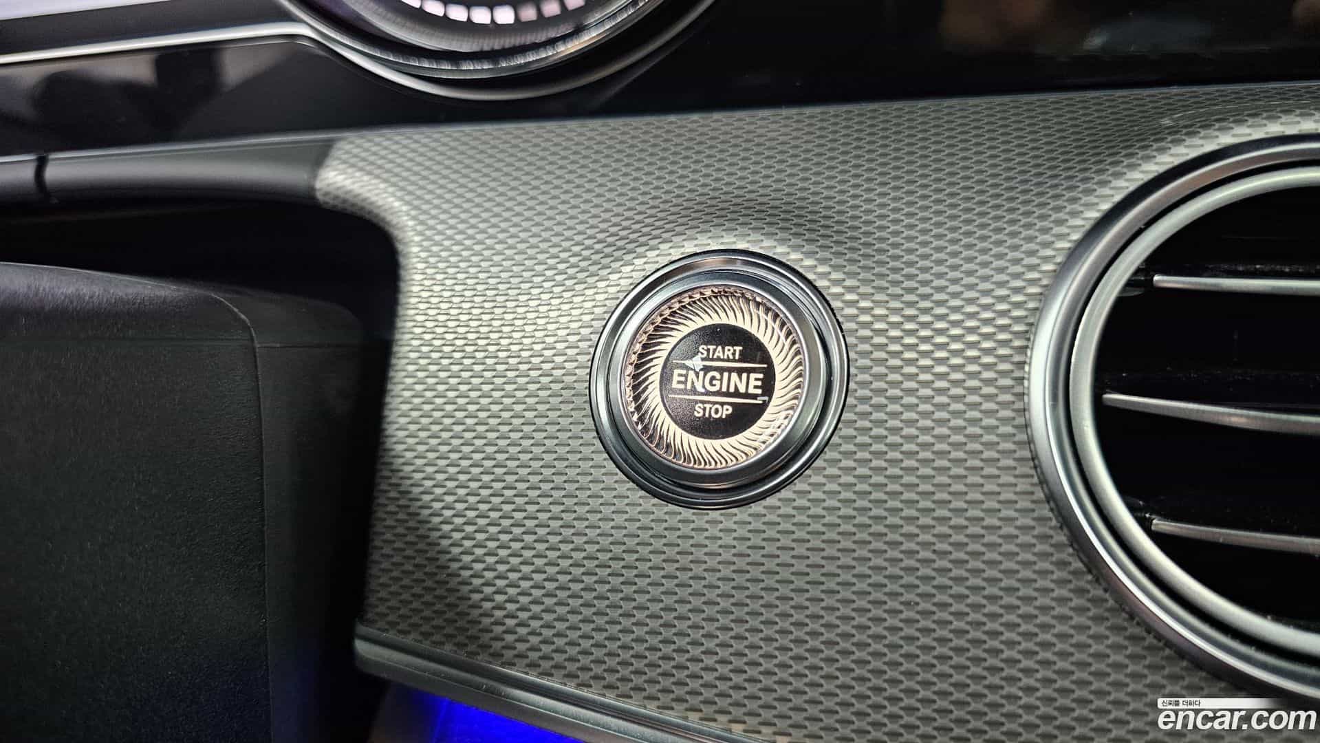 E-Class Mercedes-Benz 2018.3-OPTION-023