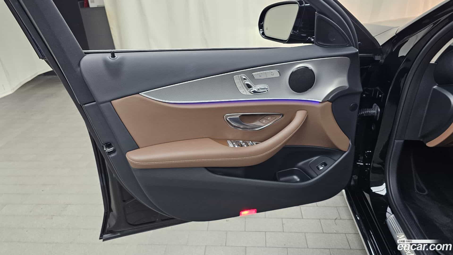 E-Class Mercedes-Benz 2018.3-INNER-034