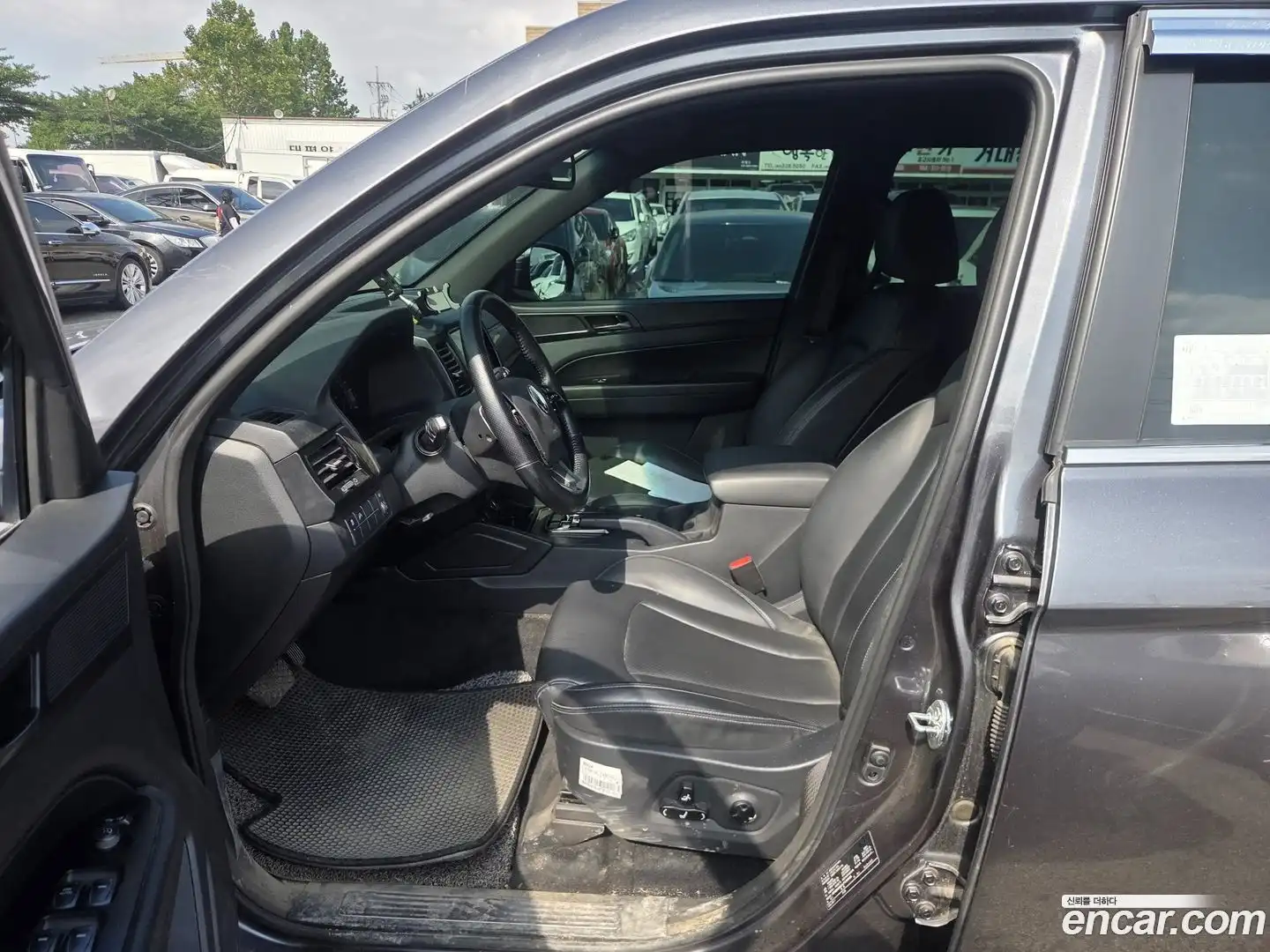 Rexton KG Mobility 2020.4-OUTER-005