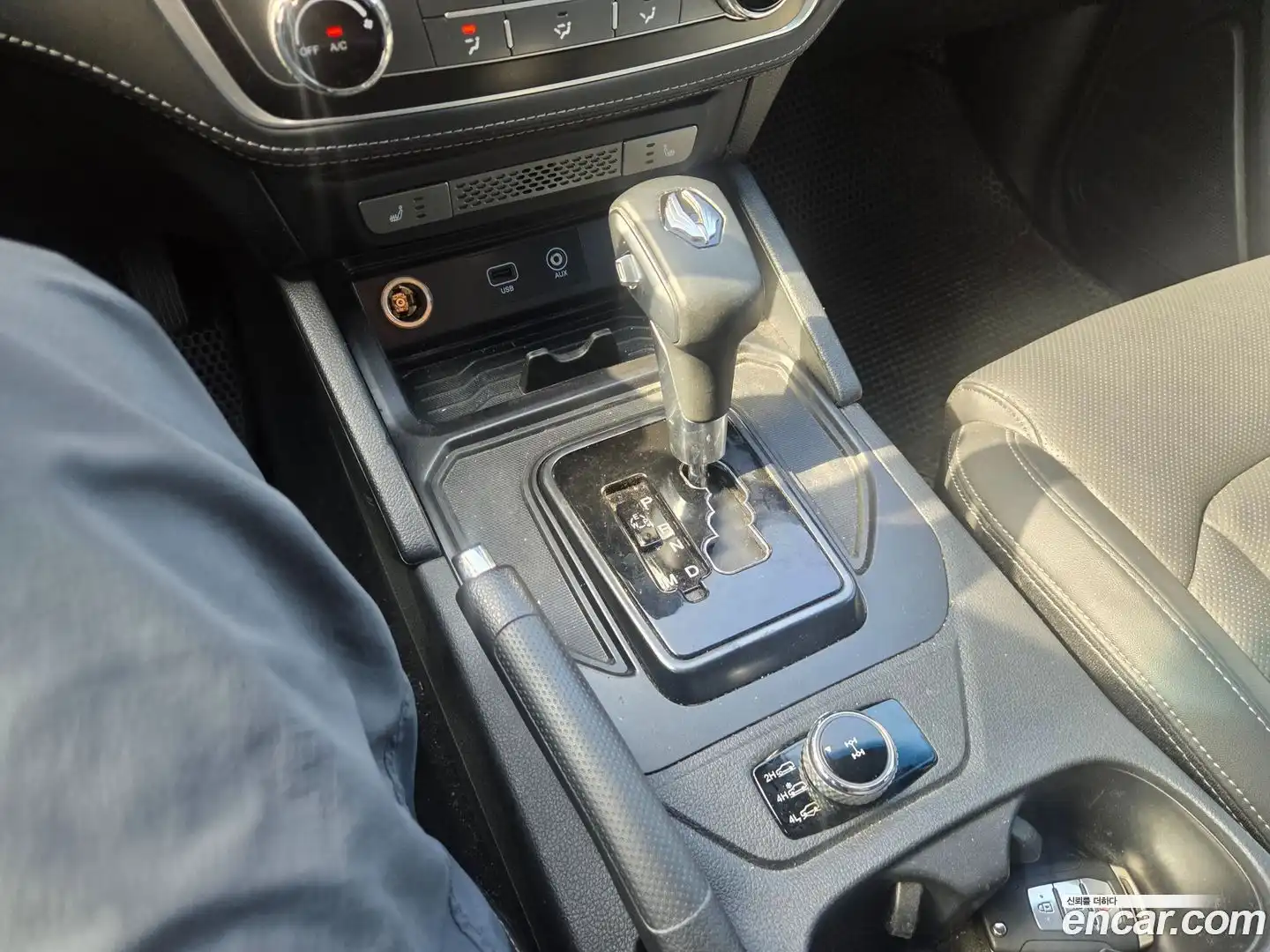Rexton KG Mobility 2020.4-INNER-010