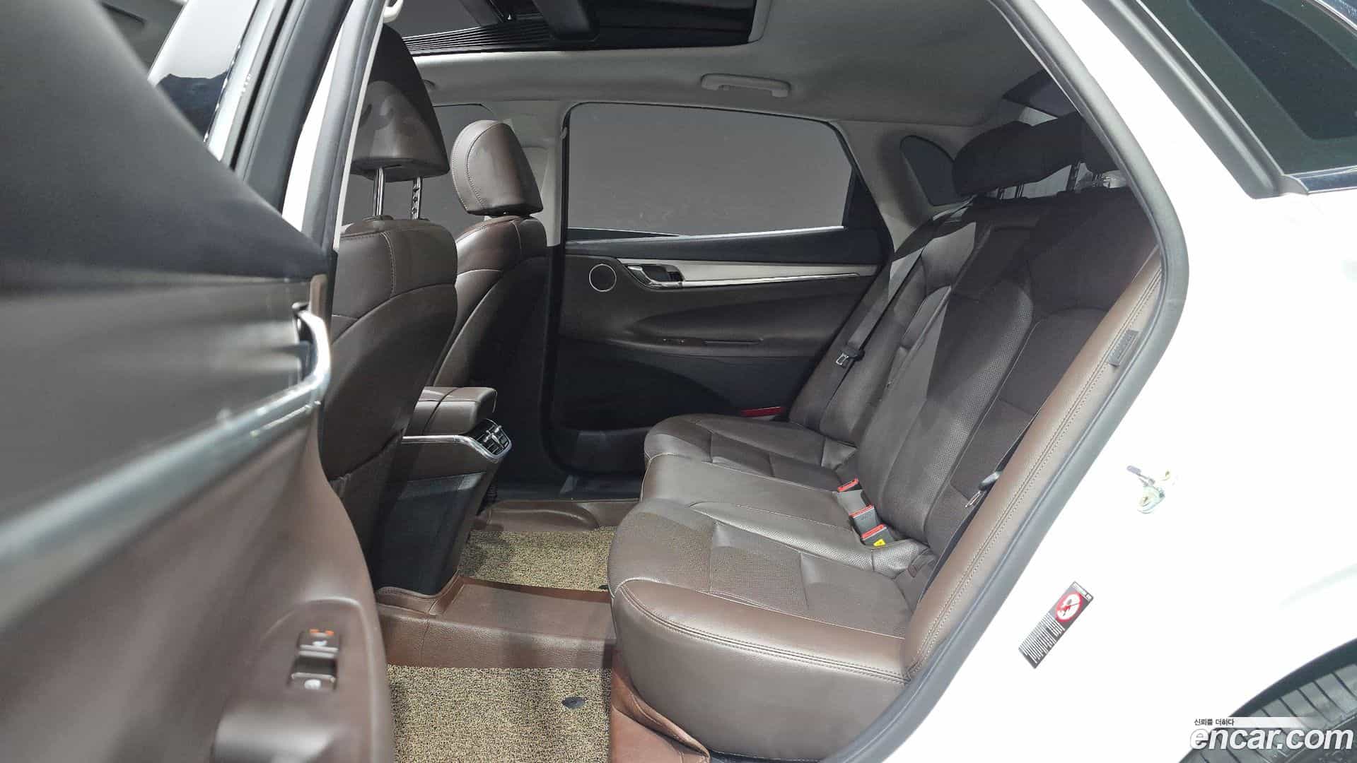 Grandeur Hyundai 2020.9-OPTION-015