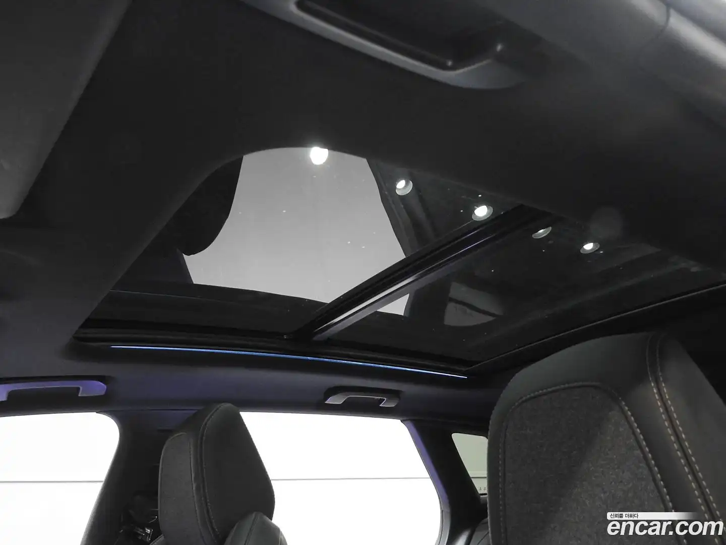 3008 Peugeot 2018.4-OPTION-023