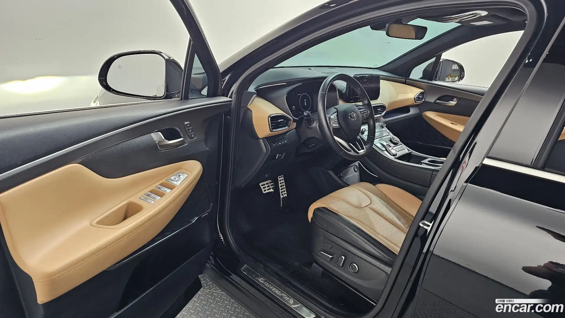 Santafe Hyundai 2023.1-INNER-010