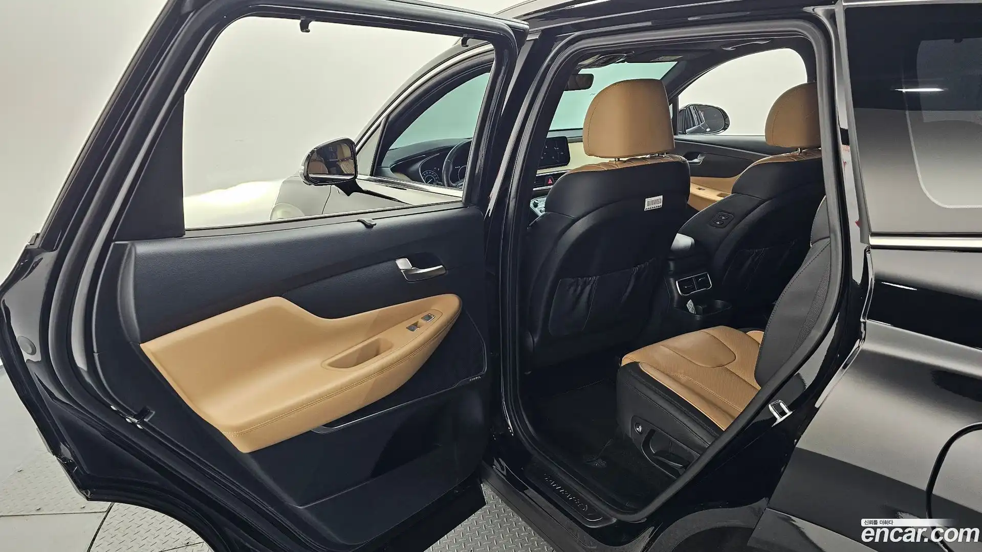 Santafe Hyundai 2023.1-OPTION-040
