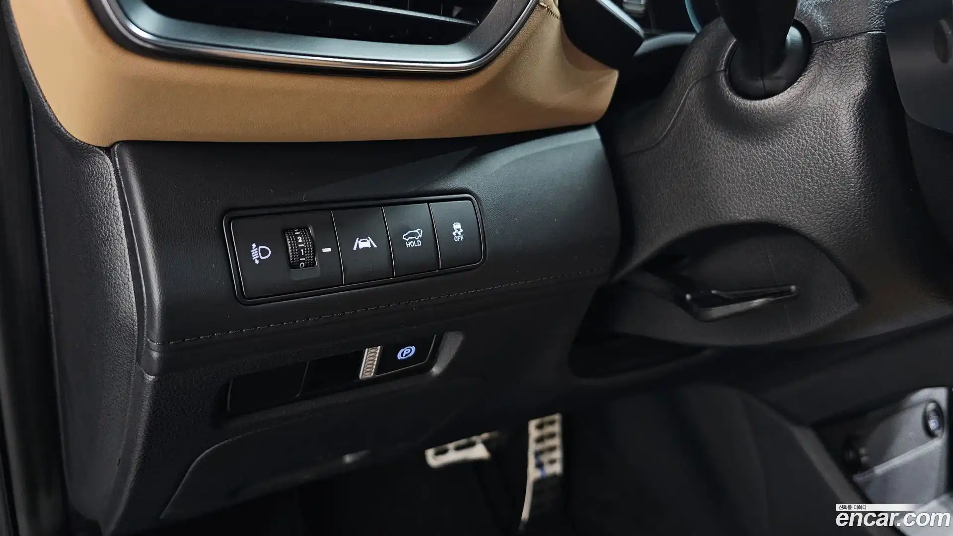 Santafe Hyundai 2023.1-OPTION-042