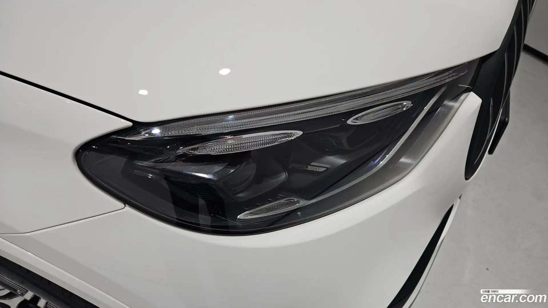 GLC-Class Mercedes-Benz 2025.11-OPTION-016